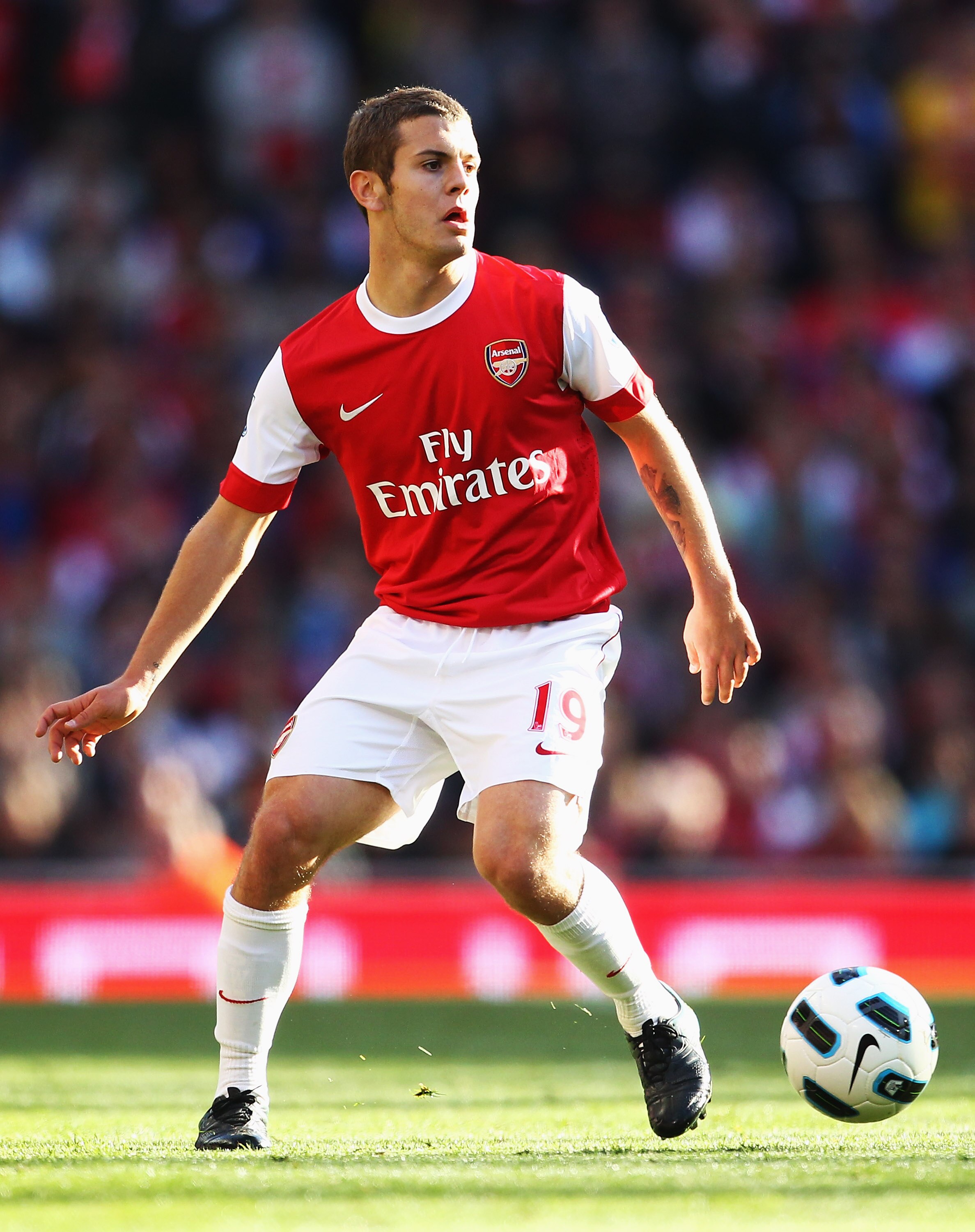 LONDON, ENGLAND - SEPTEMBER 25:  Jack Wilshere of Arsenal in action during the Barclays Premier League match between Arsenal and West Bromwich Albion at the Emirates Stadium on September 25, 2010 in London, England.  (Photo by Julian Finney/Getty Images)
