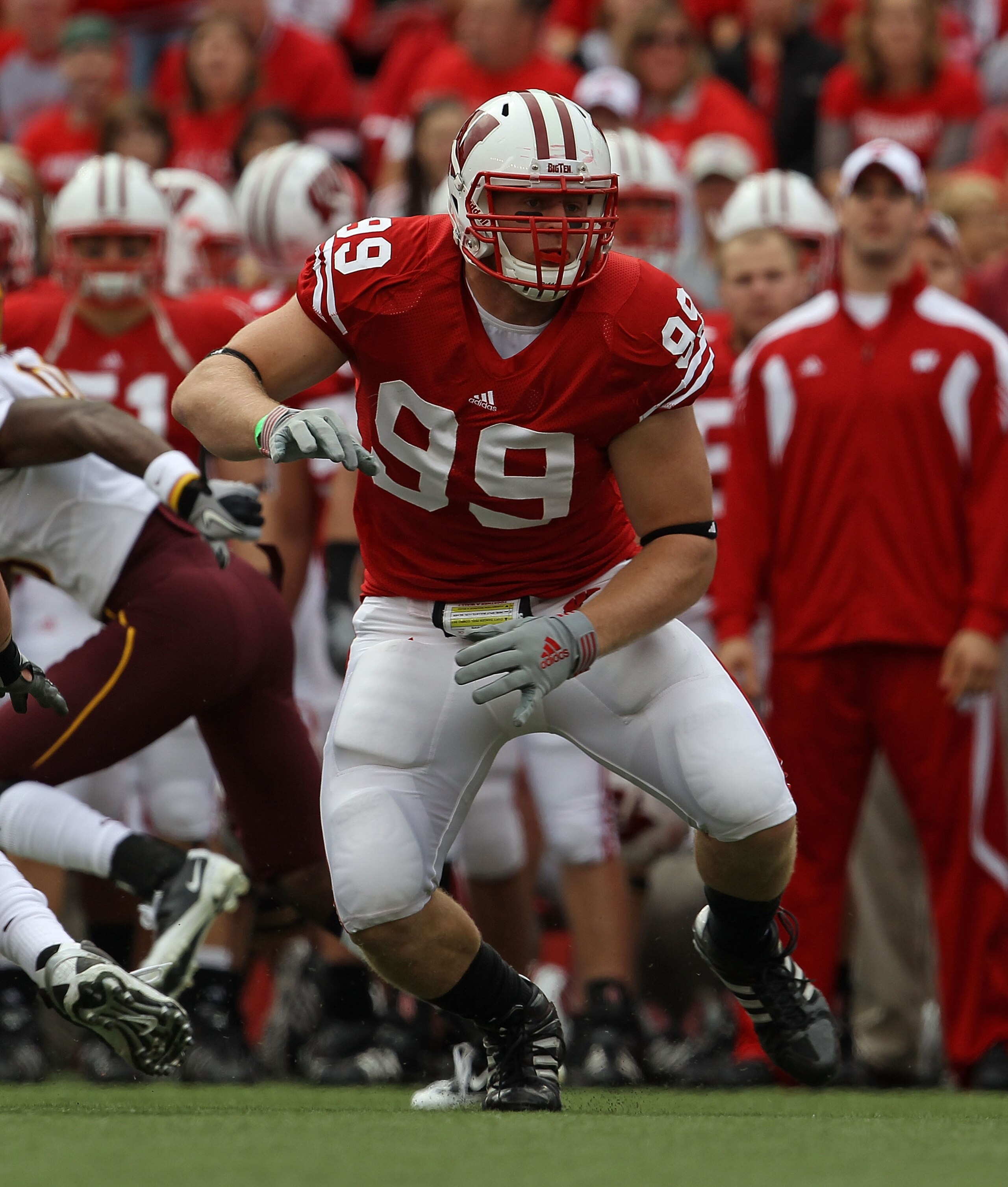 MADISON, WI - SEPTEMBER 18: J.J. Watt #99 of the Wisconsin Badgers rushes against the Arizona State Sun Devils at Camp Randall Stadium on September 18, 2010 in Madison, Wisconsin. Wisconsin defeated Arizona State 20-19. (Photo by Jonathan Daniel/Getty Ima