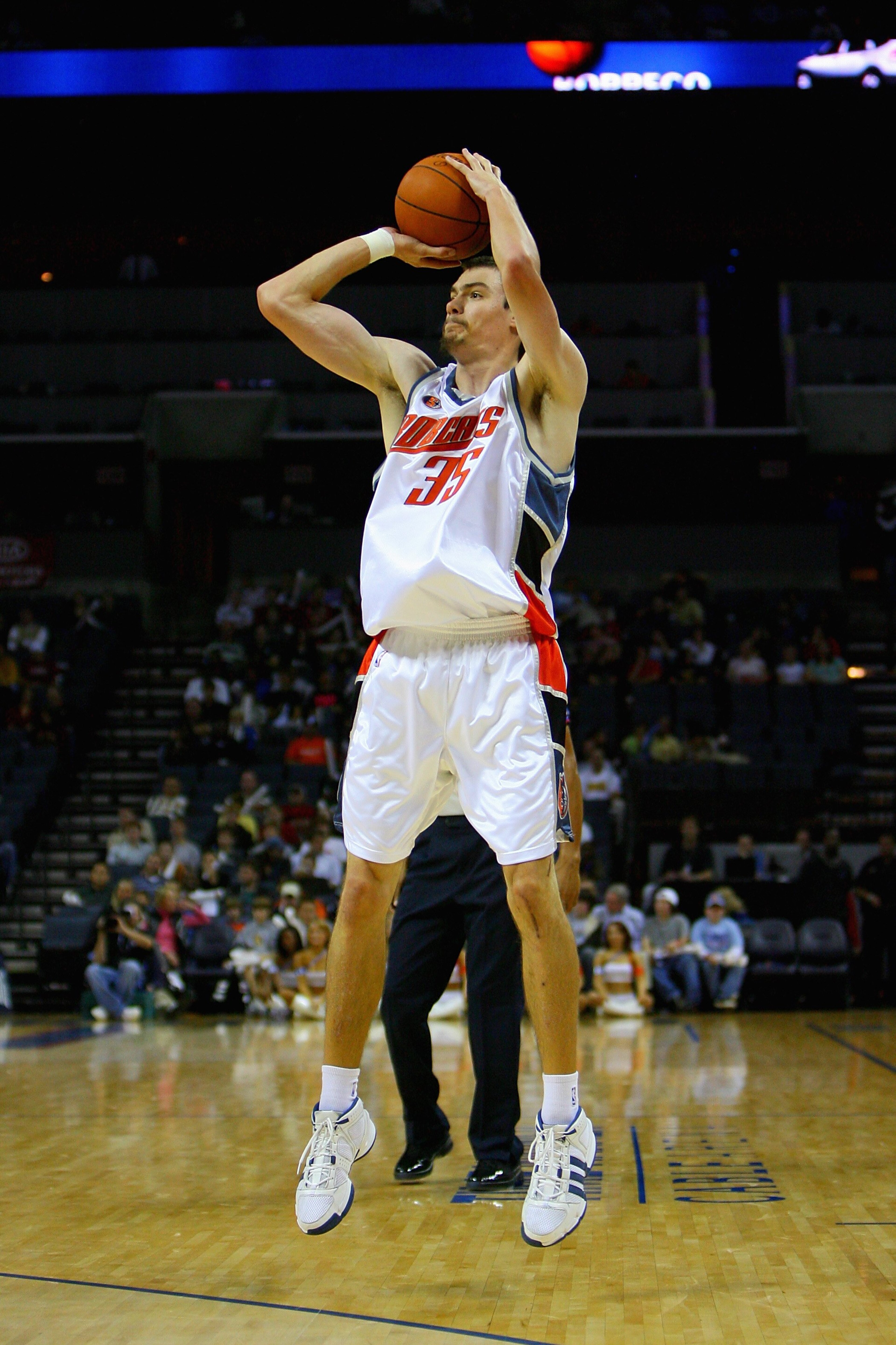 CHARLOTTE, NC - NOVEMBER 14:  Adam Morrison #35 of the Charlotte Bobcats shoots during the game against the Utah Jazz on November 14, 2008 at Time Warner Cable Arena in Charlotte, North Carolina.  The Bobcats won 104-96.  NOTE TO USER: User expressly ackn