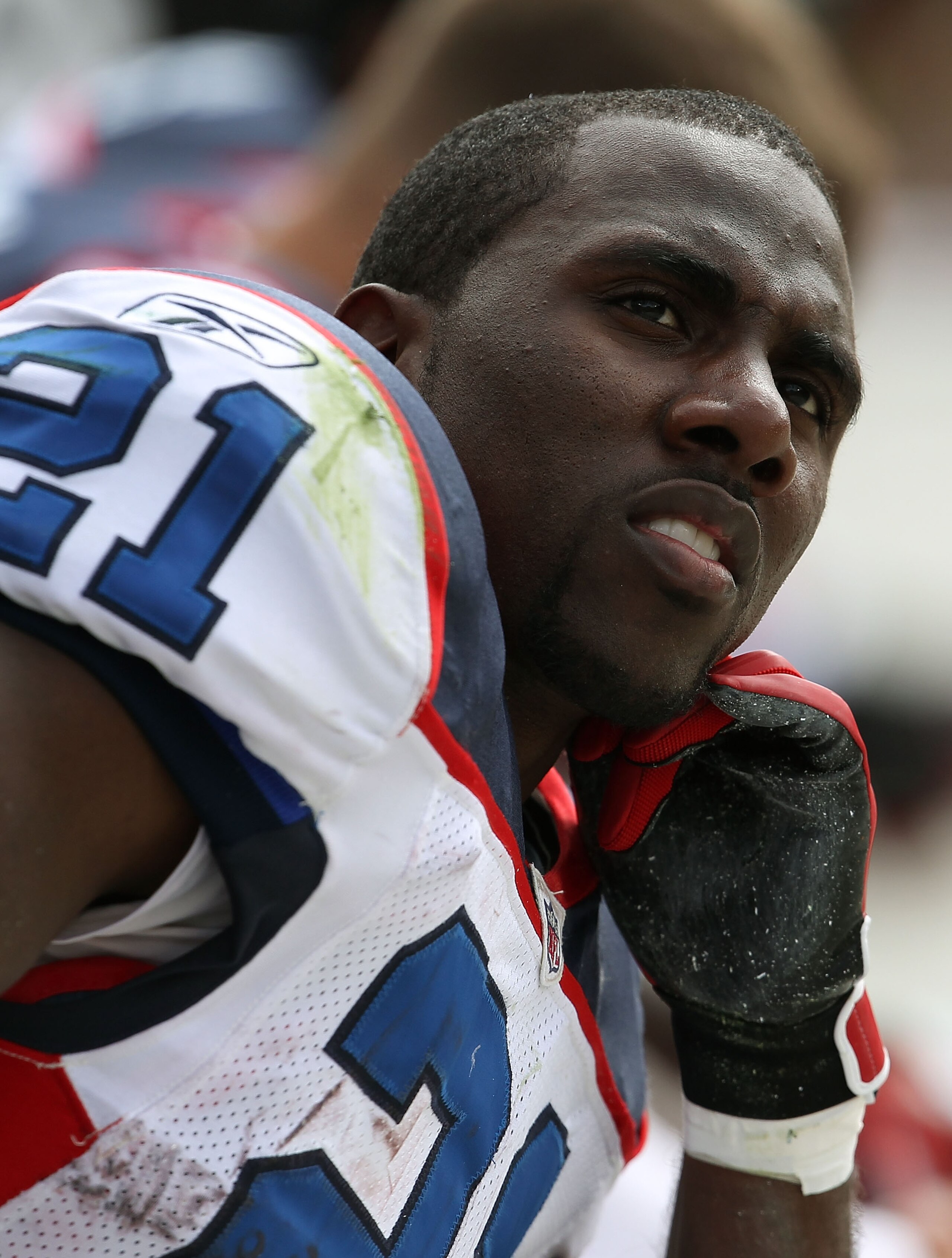 GREEN BAY, WI - SEPTEMBER 19: C.J. Spiller #21 of the Buffalo Bills watches the replay screen from the bench during a game against the Green Bay Packers at Lambeau Field on September 19, 2010 in Green Bay, Wisconsin. The Packers defeated the Bills 34-7. (