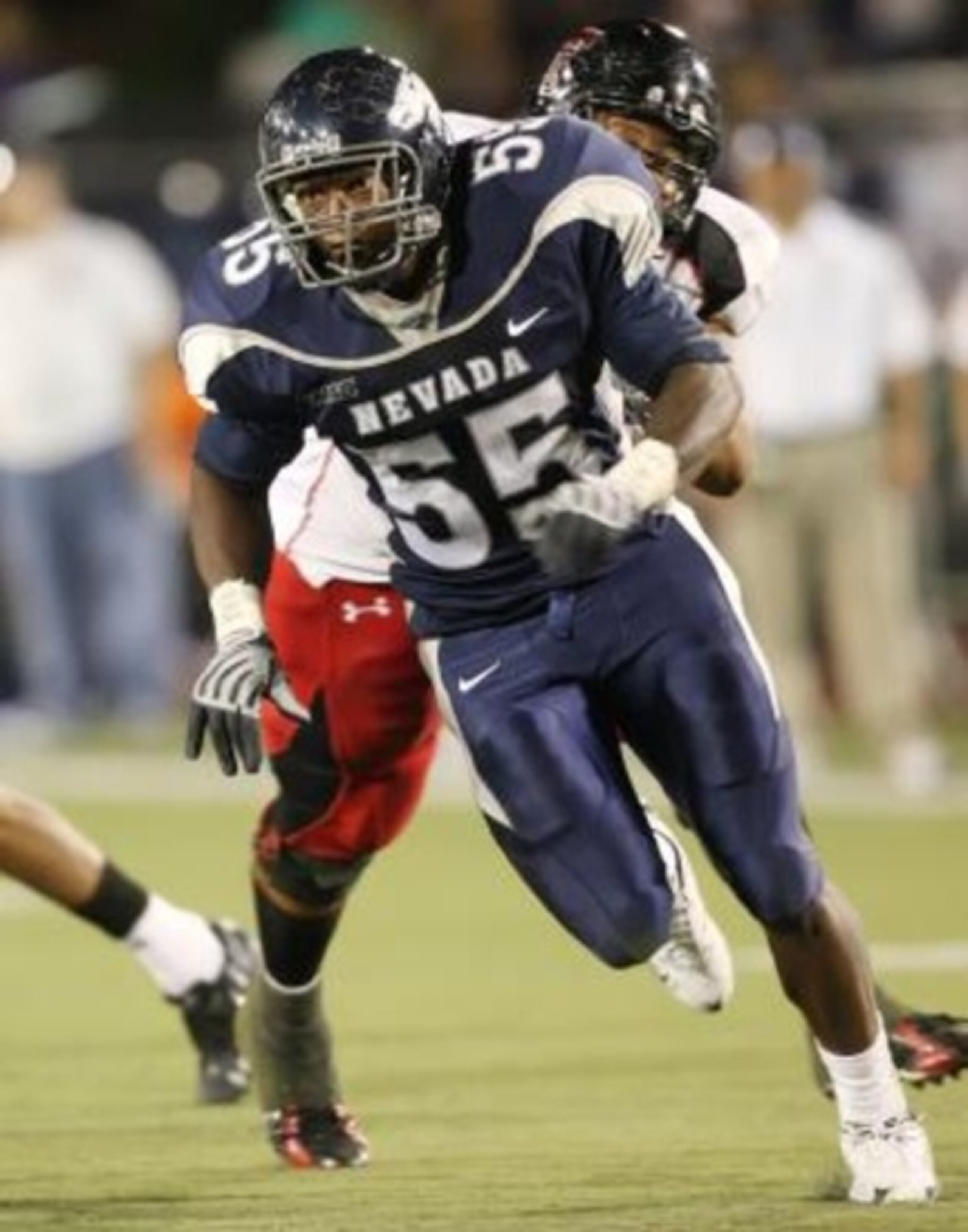 Nevada OLB Dontay Moch