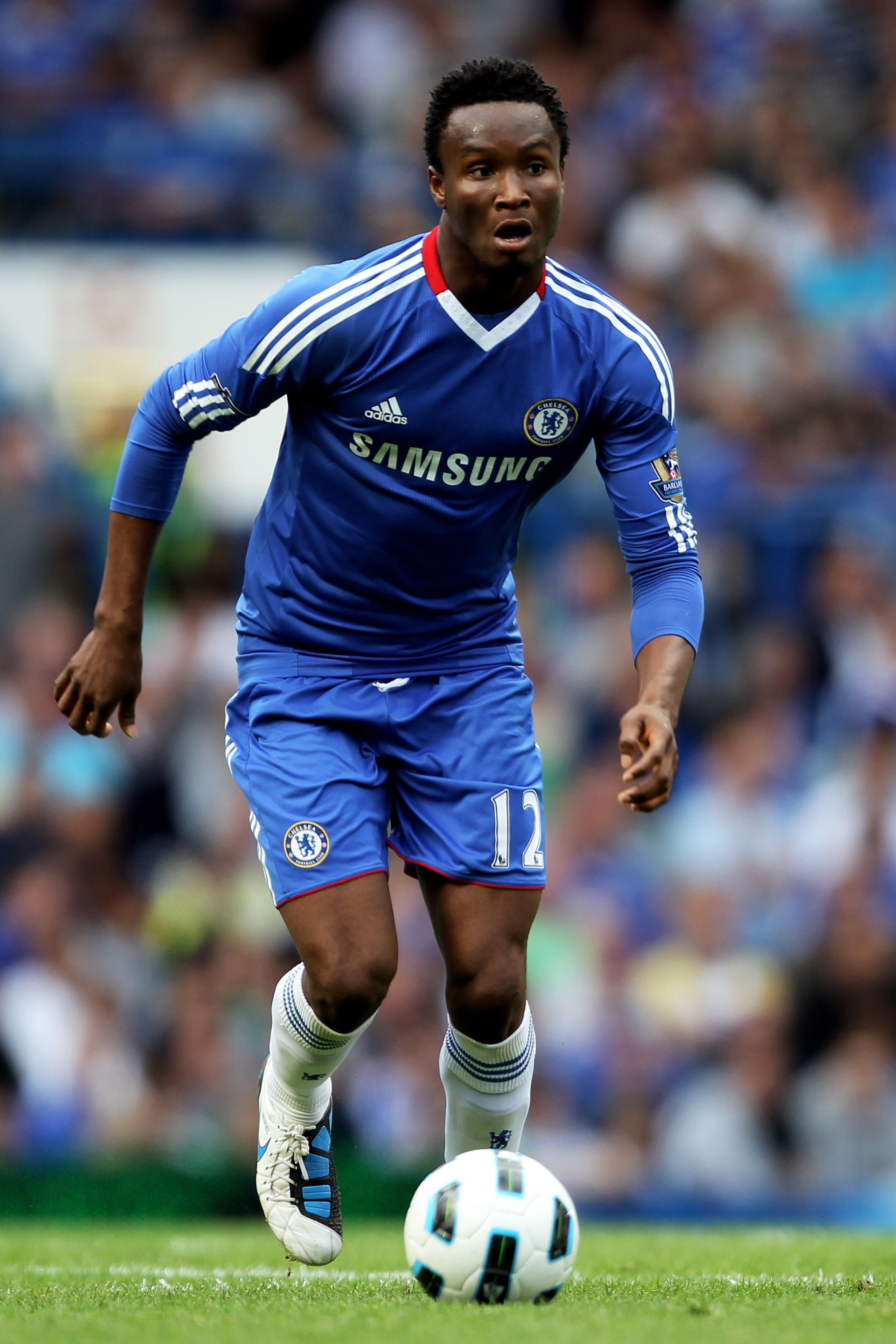 LONDON, ENGLAND - AUGUST 28:  John Obi Mikel of Chelsea runs with the ball during the Barclays Premier League match between Chelsea and Stoke City at Stamford Bridge on August 28, 2010 in London, England.  (Photo by Bryn Lennon/Getty Images)