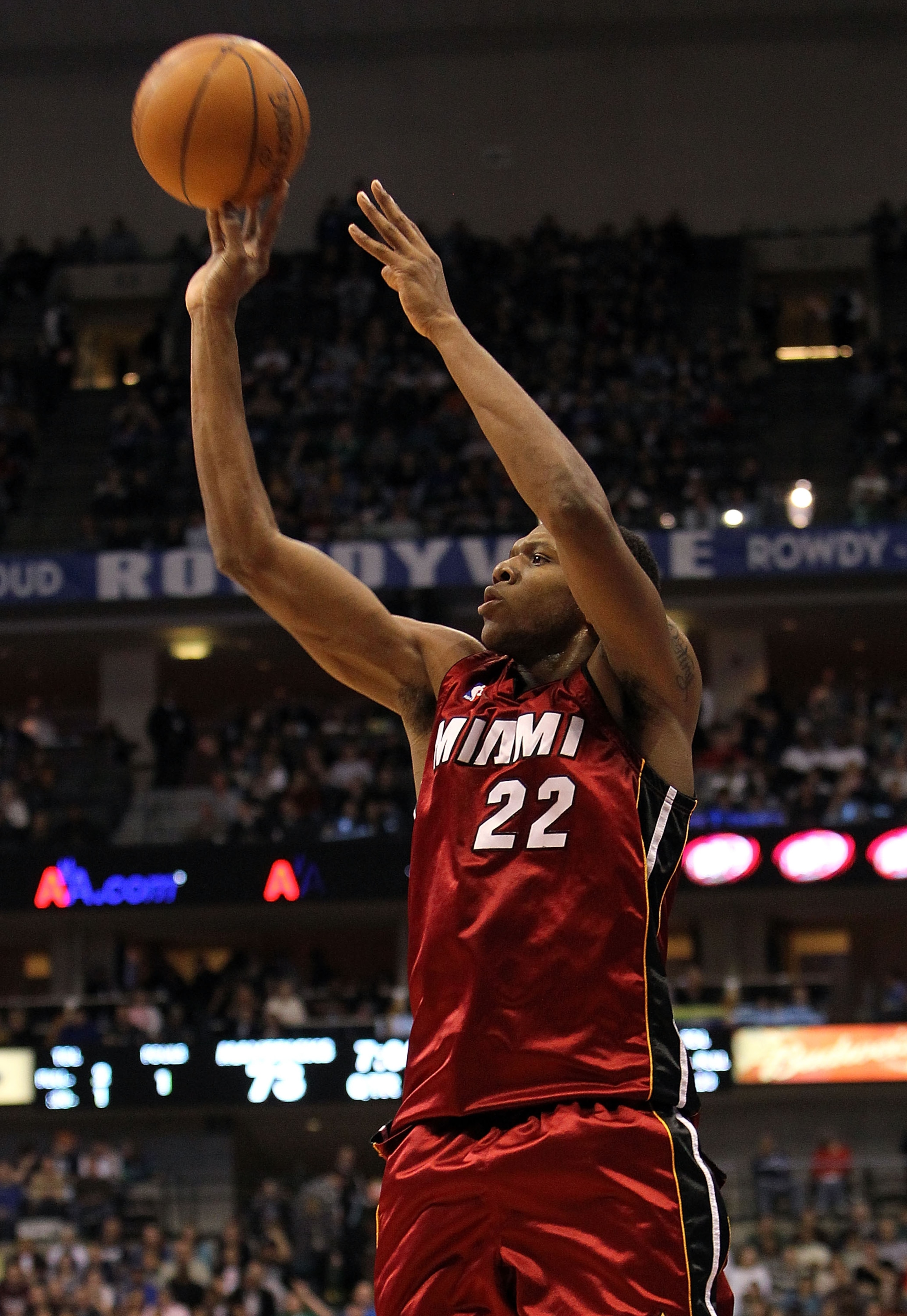 DALLAS - FEBRUARY 20:  Forward James Jones #22 of the Miami Heat takes a shot against the Dallas Mavericks on February 20, 2010 at American Airlines Center in Dallas, Texas.  NOTE TO USER: User expressly acknowledges and agrees that, by downloading and/or