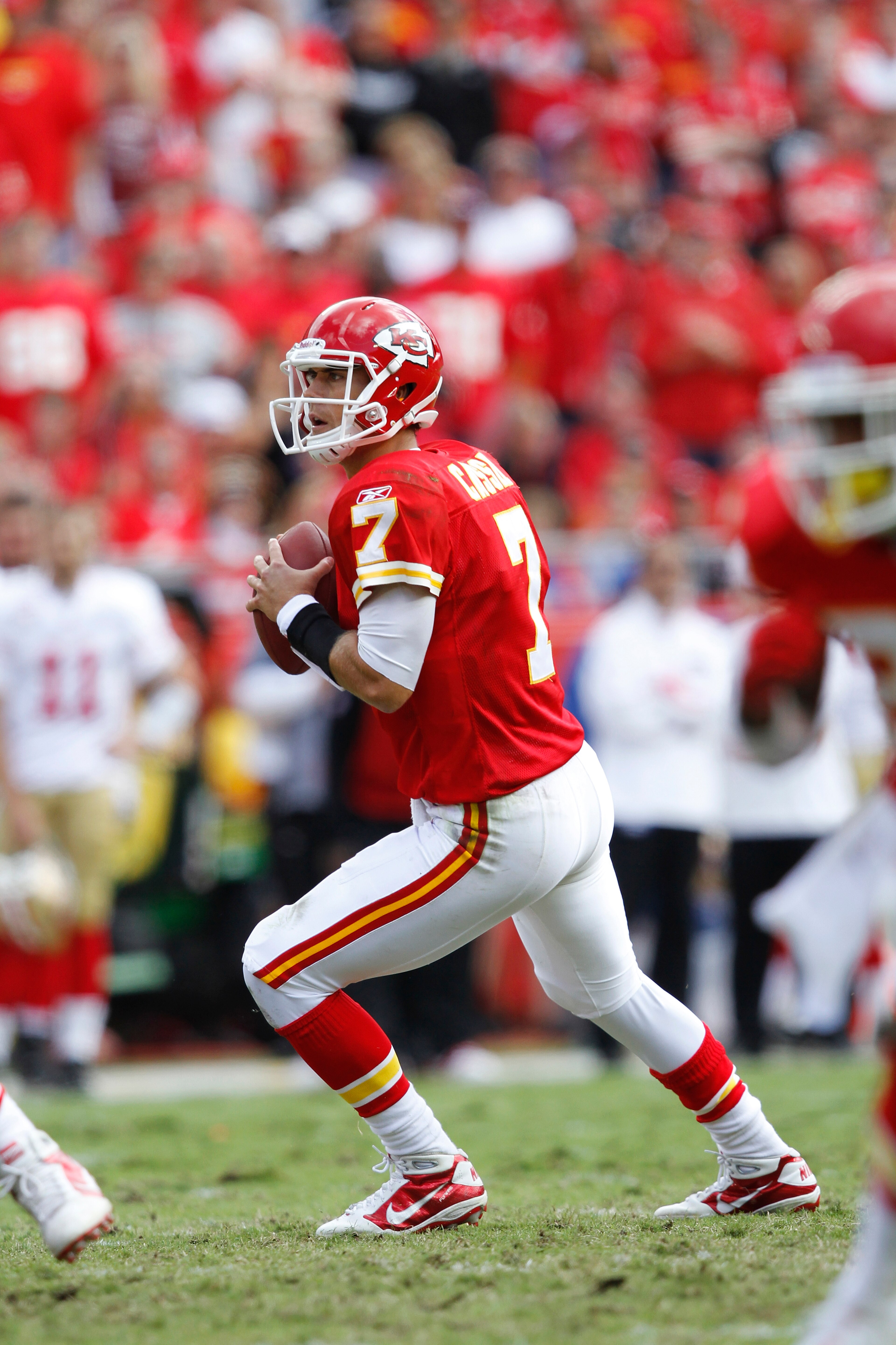 KANSAS CITY, MO - SEPTEMBER 26: Matt Cassel #7 of the Kansas City Chiefs looks to pass against the San Francisco 49ers at Arrowhead Stadium on September 26, 2010 in Kansas City, Missouri. The Chiefs won 31-10. (Photo by Joe Robbins/Getty Images)