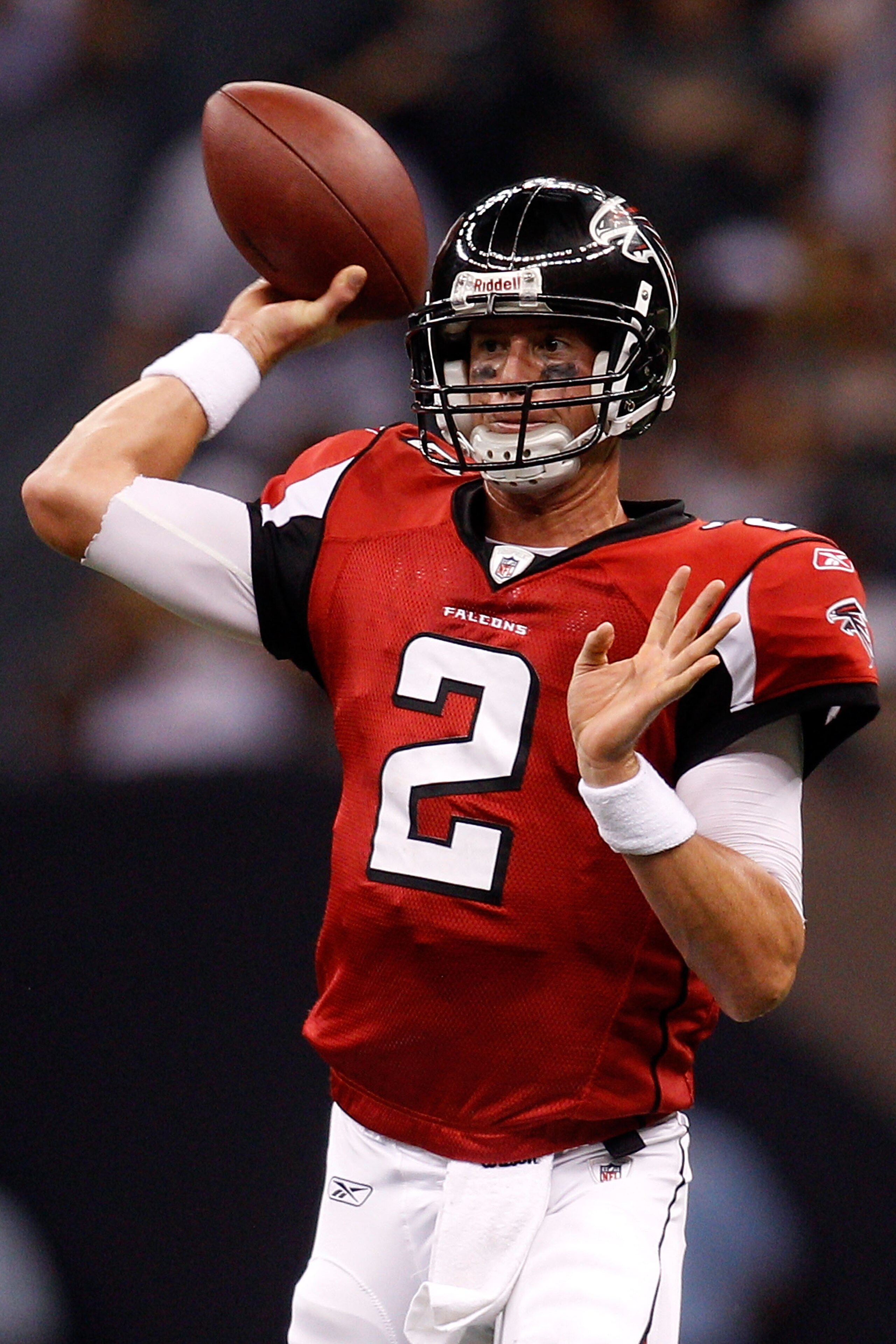 NEW ORLEANS - SEPTEMBER 26:  Matt Ryan #2 of the Atlanta Falcons throws the ball against the New Orleans Saints at the Louisiana Superdome on September 26, 2010 in New Orleans, Louisiana.  The Falcons defeated the Saints 27-24.  (Photo by Chris Graythen/G