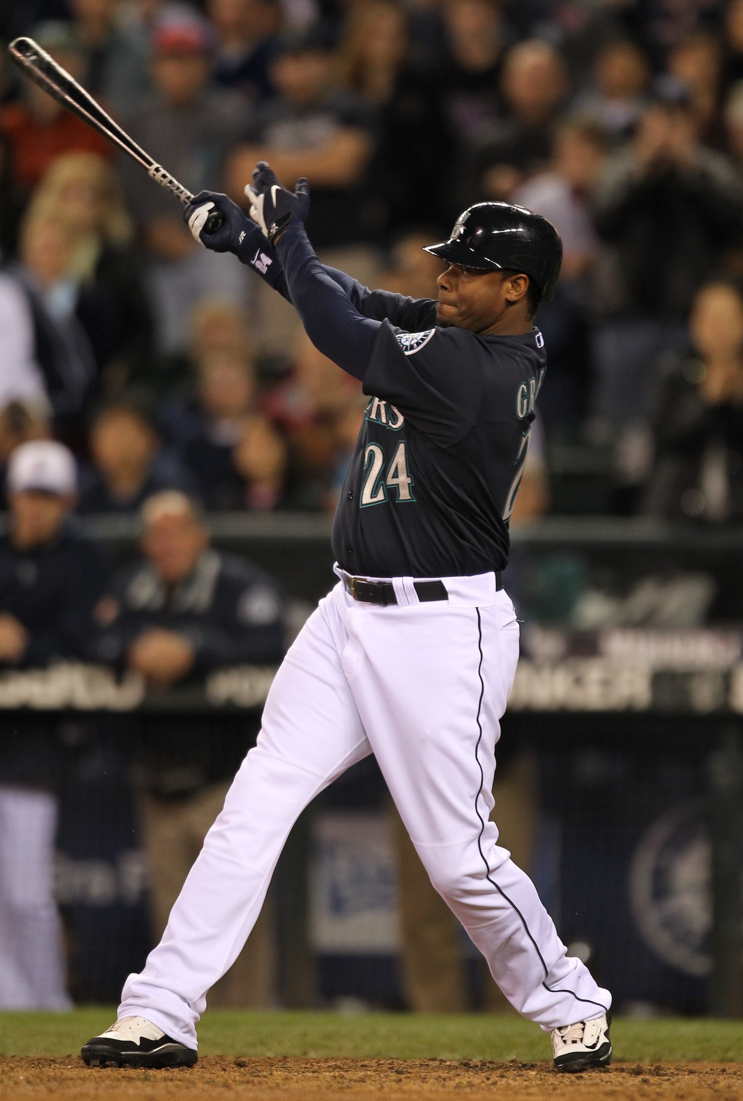 SEATTLE - MAY 31: Ken Griffey Jr. #24 of the Seattle Mariners bats against the Minnesota Twins at Safeco Field on May 31, 2010 in Seattle, Washington. (Photo by Otto Greule Jr/Getty Images) SEATTLE - MAY 31: Ken Griffey Jr. #24 of the Seattle Mariners bats against the Minnesota Twins at Safeco Field on May 31, 2010 in Seattle, Washington. (Photo by Otto Greule Jr/Getty Images)