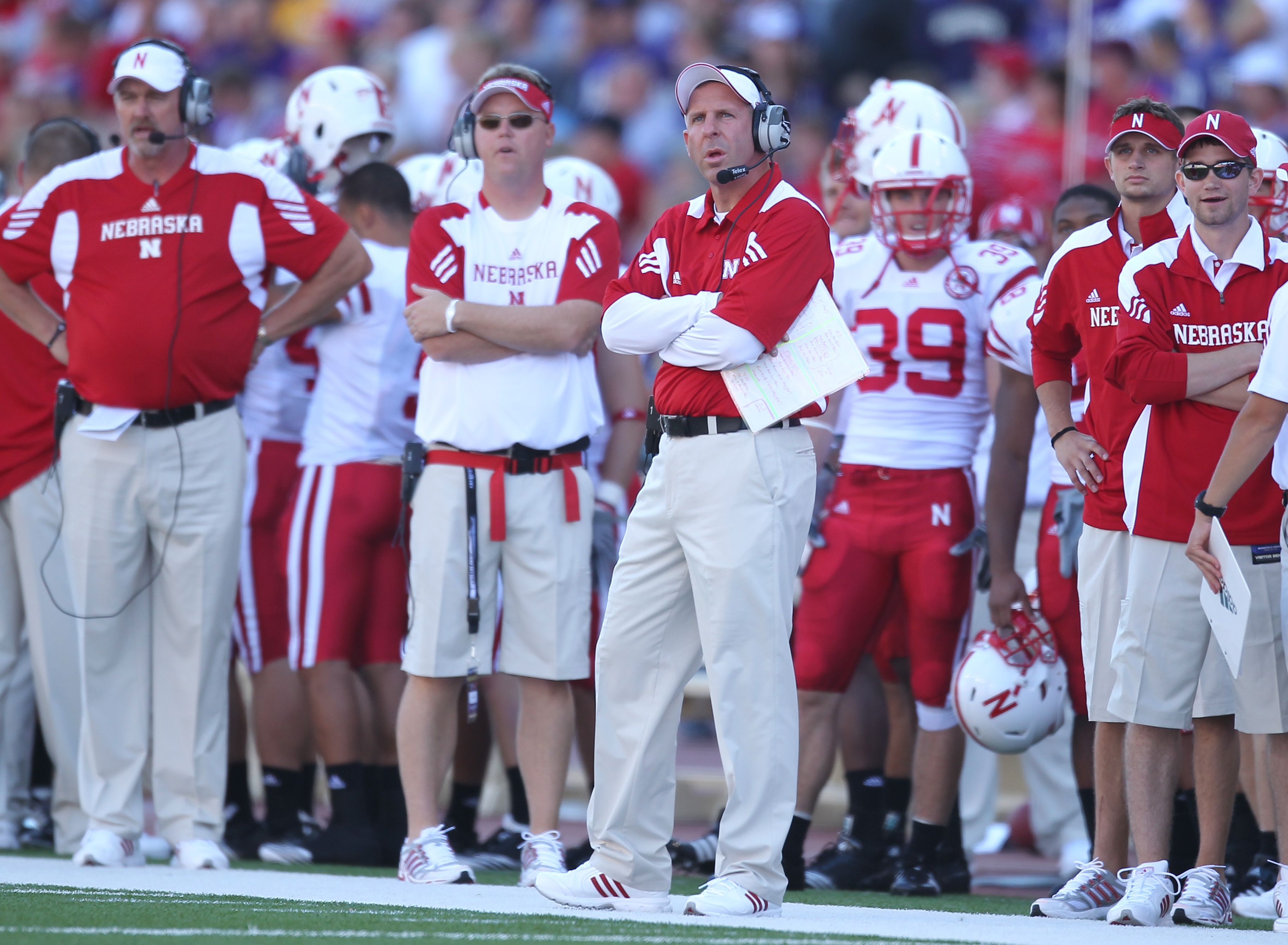 SEATTLE - SEPTEMBER 18: Head coach Bo Pelini of the Nebraska Cornhuskers looks on against the Washington Huskies on September 18, 2010 at Husky Stadium in Seattle, Washington. (Photo by Otto Greule Jr/Getty Images)