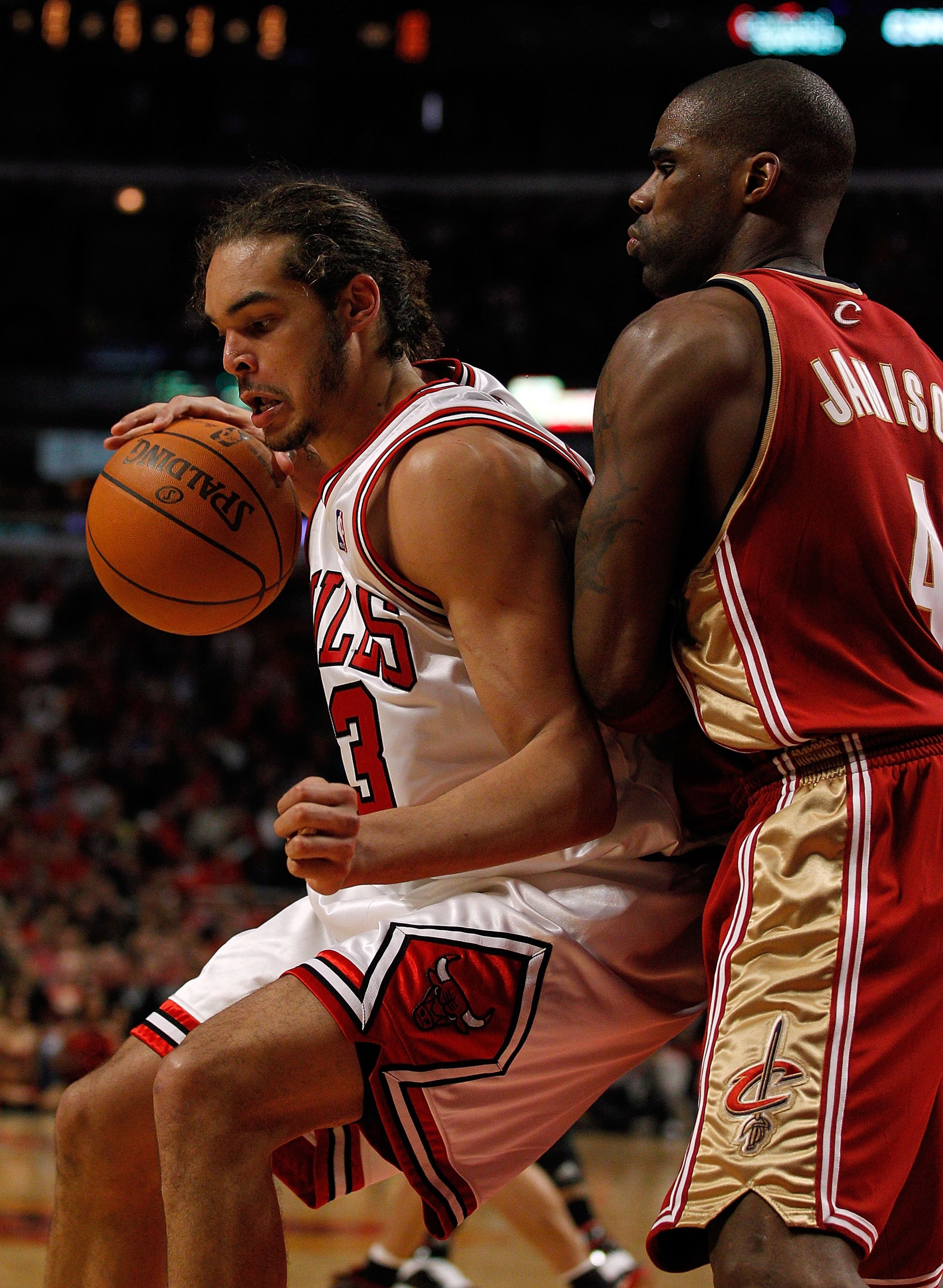 CHICAGO - APRIL 25: Joakim Noah #13 of the Chicago Bulls moves against Antawn Jamison #4 of the Cleveland Cavaliers in Game Four of the Eastern Conference Quarterfinals during the 2010 NBA Playoffs at the United Center on April 25, 2010 in Chicago, Illino