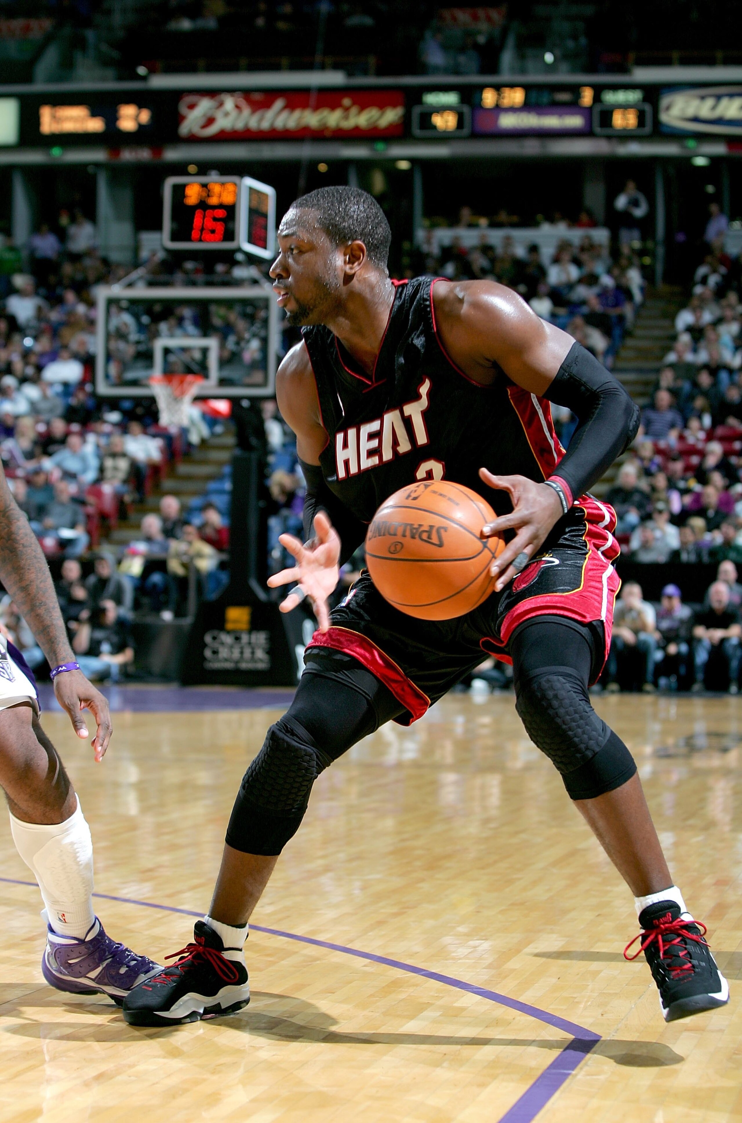 SACRAMENTO, CA - DECEMBER 06:  Dwayne Wade #3 of the Miami Heat in action during their game against the Sacramento Kings at ARCO Arena on December 6, 2009 in Sacramento, California.  NOTE TO USER: User expressly acknowledges and agrees that, by downloadin