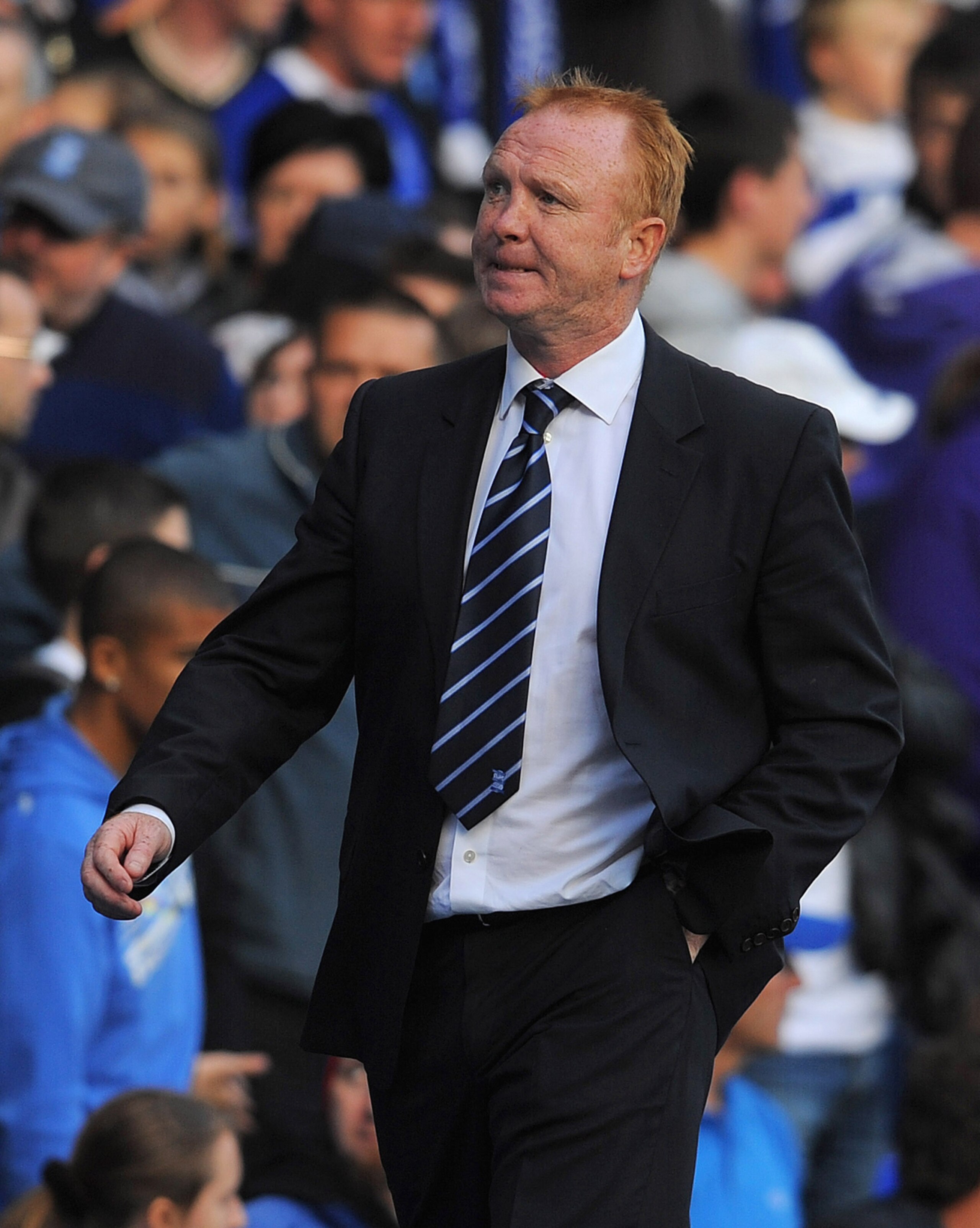 BIRMINGHAM, ENGLAND - SEPTEMBER 25: Birmingham manager Alex McLeish looks on during the Barclays Premier League match between Birmingham City and Wigan Athletic at St Andrews on September 25, 2010 in Birmingham, England.  (Photo by Michael Regan/Getty Ima