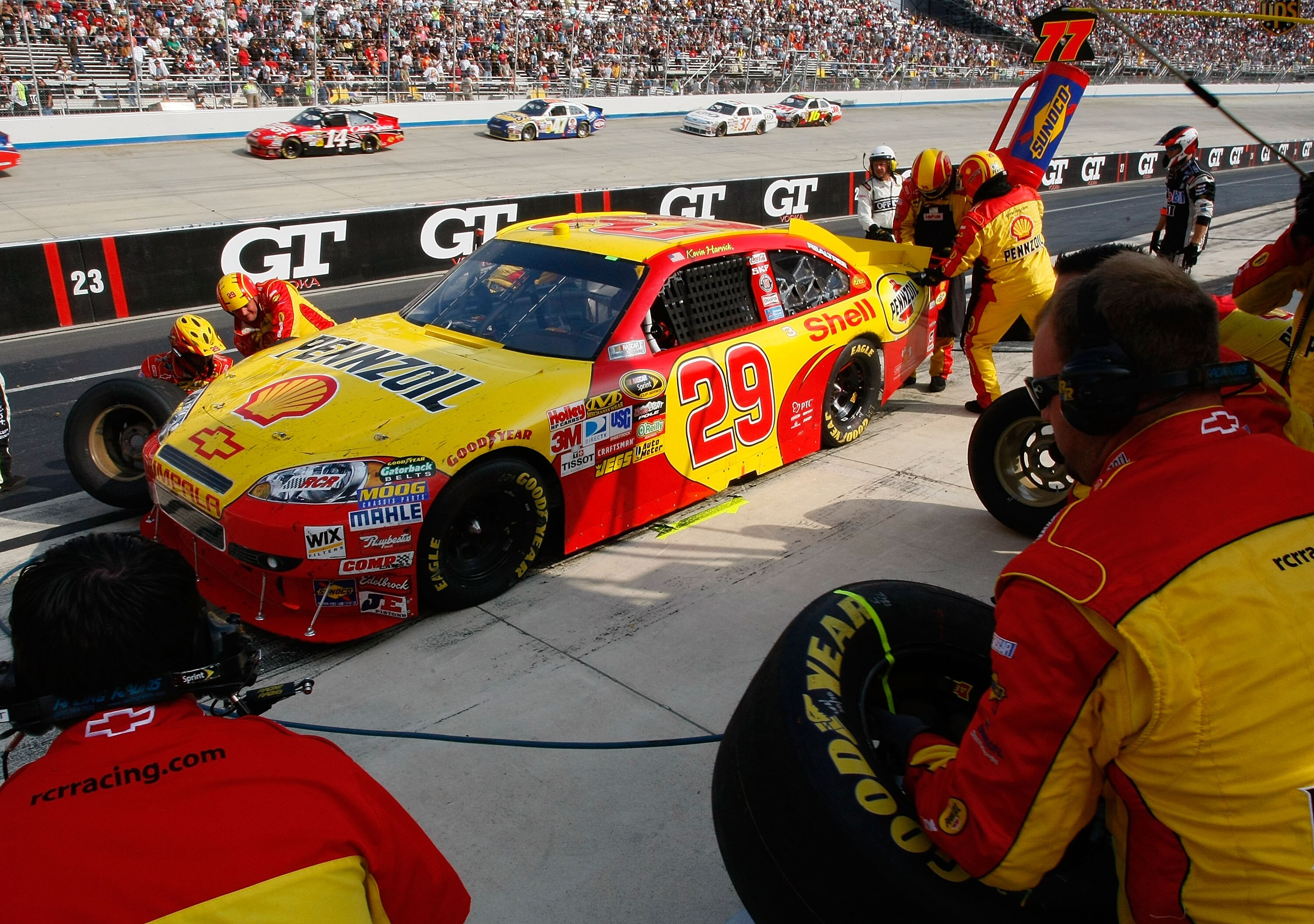 DOVER, DE - SEPTEMBER 26: Kevin Harvick, driver of the #29 Shell/Pennzoil Chevrolet, pits during the NASCAR Sprint Cup Series AAA 400 at Dover International Speedway on September 26, 2010 in Dover, Delaware.  (Photo by Geoff Burke/Getty Images for NASCAR)