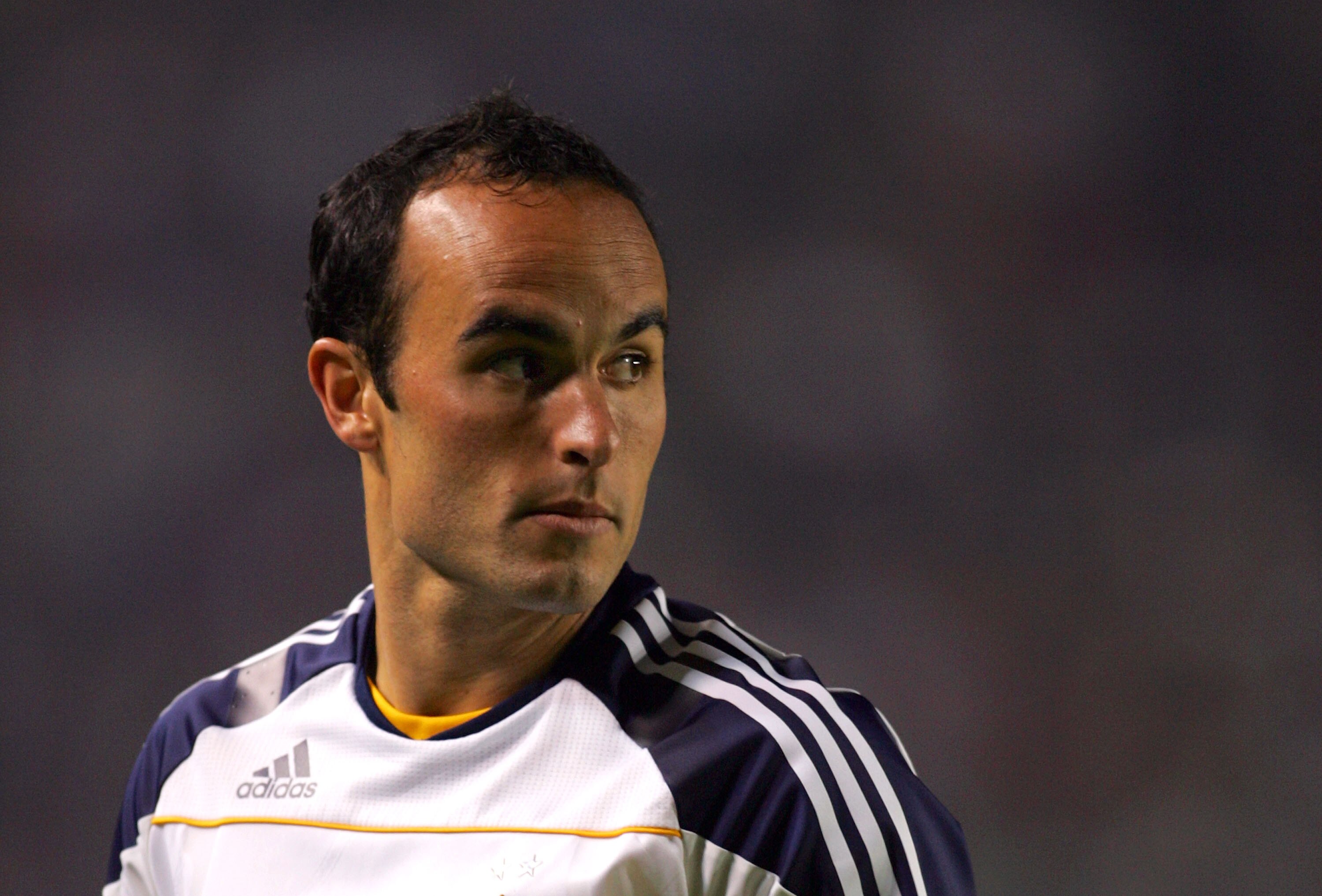 CARSON, CA - SEPTEMBER 18:  Landon Donovan #10 of the Los Angeles Galaxy looks on prior to a corner kick in the first half during the MLS match against D.C. United at The Home Depot Center on September 18, 2010 in Carson, California. The Galaxy defeated U