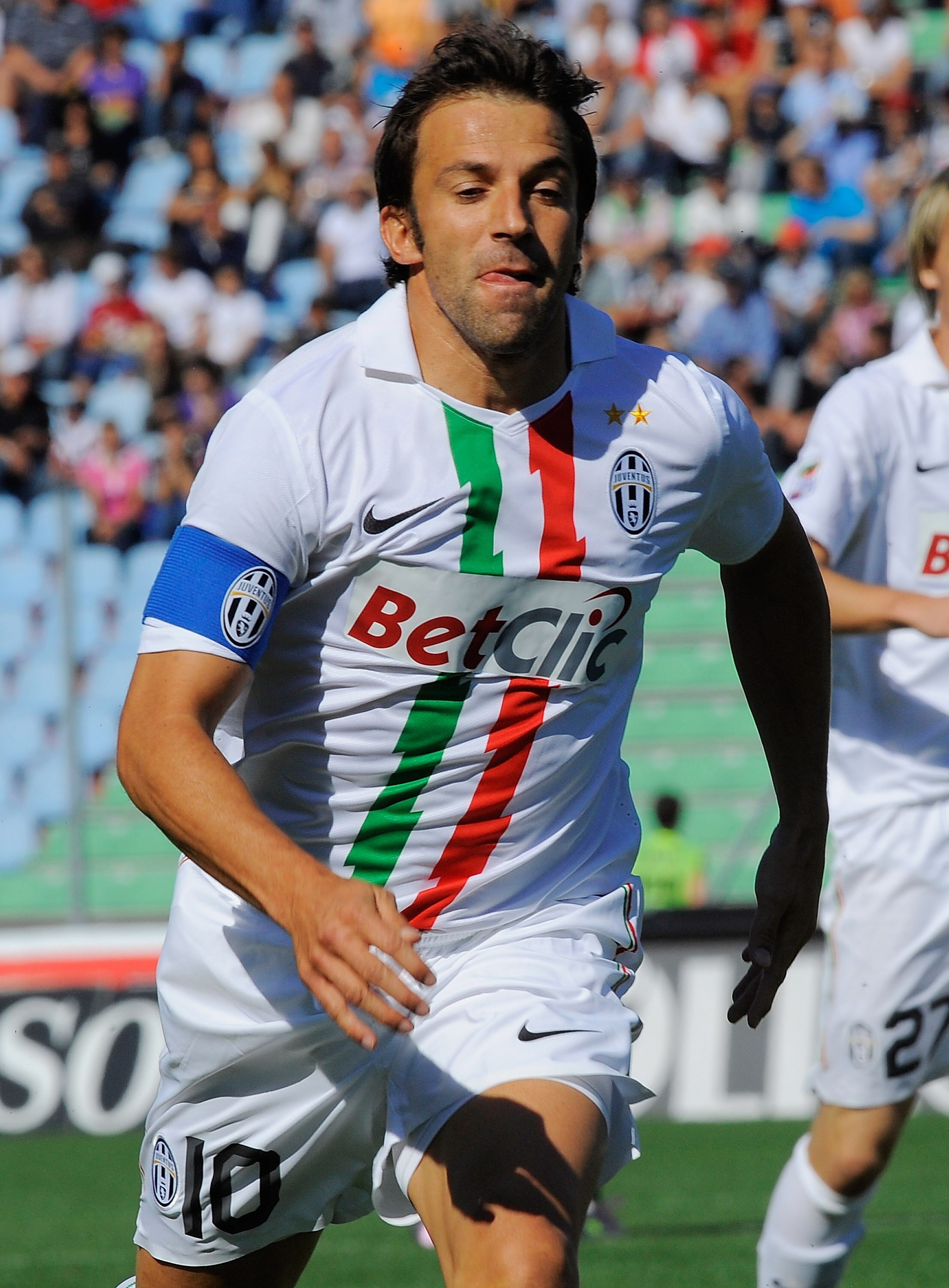 UDINE, ITALY - SEPTEMBER 19:  Alessandro Del Piero of Juventus in action during the Serie A match between Udinese and Juventus at Stadio Friuli on September 19, 2010 in Udine, Italy.  (Photo by Dino Panato/Getty Images)