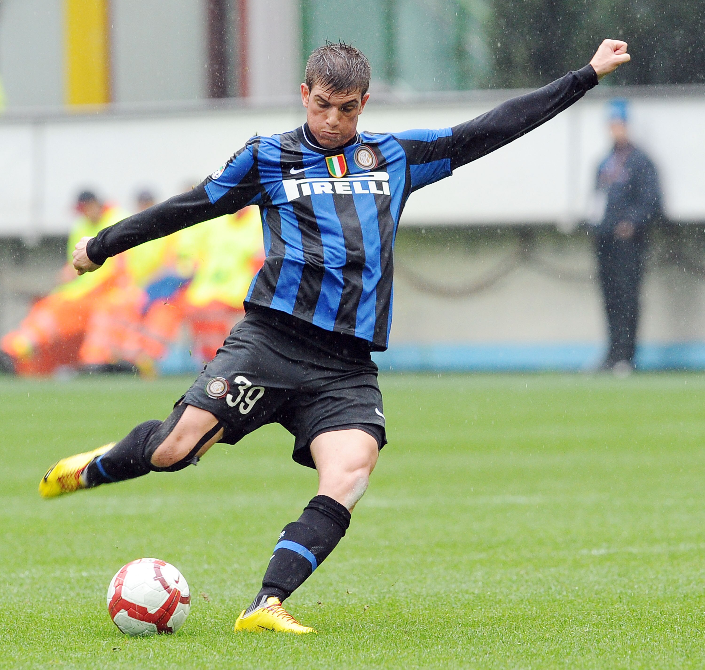 MILAN, ITALY - APRIL 03:  Davide Santon of Inter  in action during the Serie A match between FC Internazionale Milano and Bologna FC at Stadio Giuseppe Meazza on April 3, 2010 in Milan, Italy.  (Photo by Giuseppe Bellini/Getty Images)