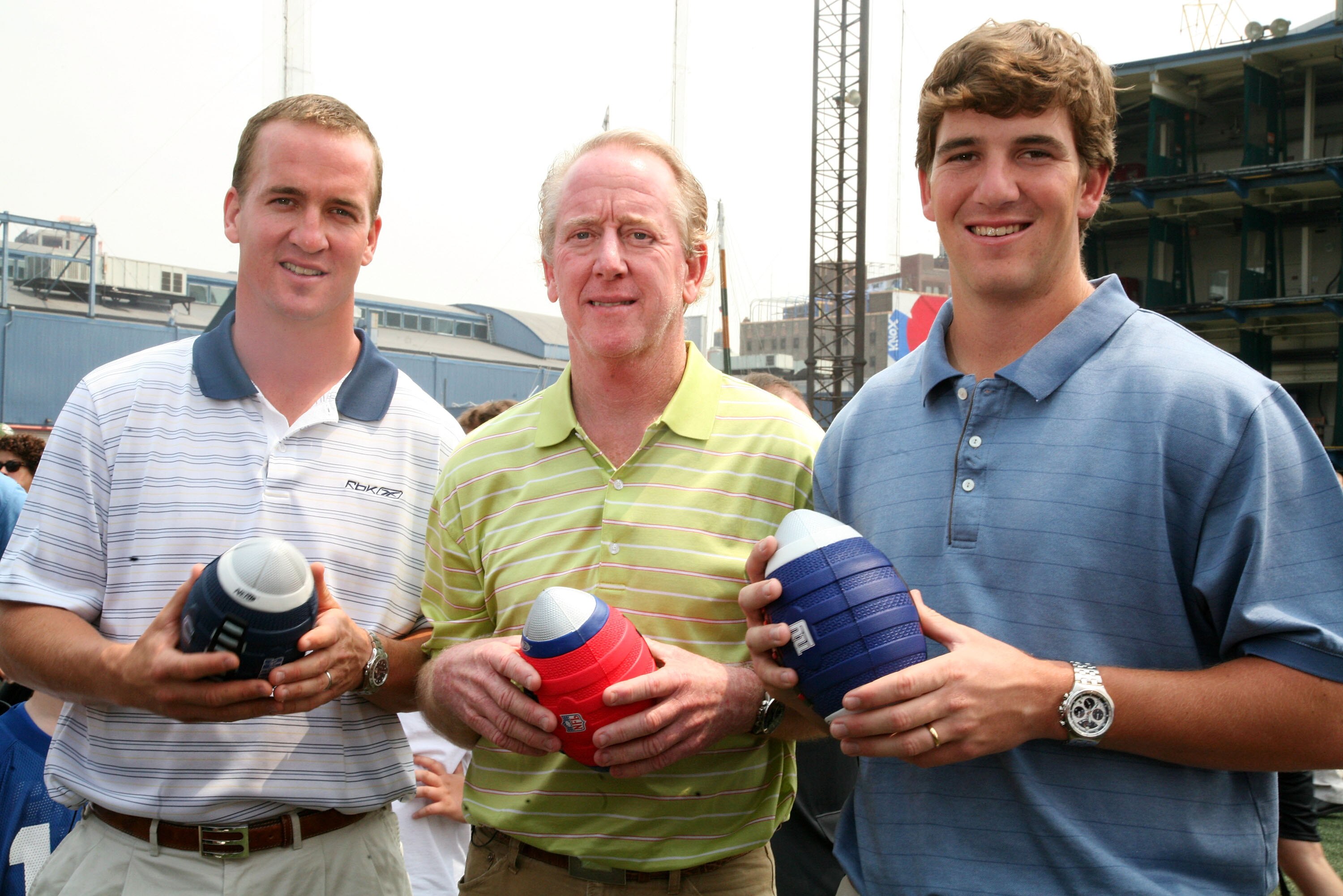 NEW YORK - JUNE 14:  (L-R) Indianapolis Colts quarterback Peyton Manning, Archie Manning and New York Giants quarterback Eli Manning attends the NERF Father's Day Football Throwdown on June 14, 2008 at Chelsea Piers in New York City.  (Photo by Astrid Sta