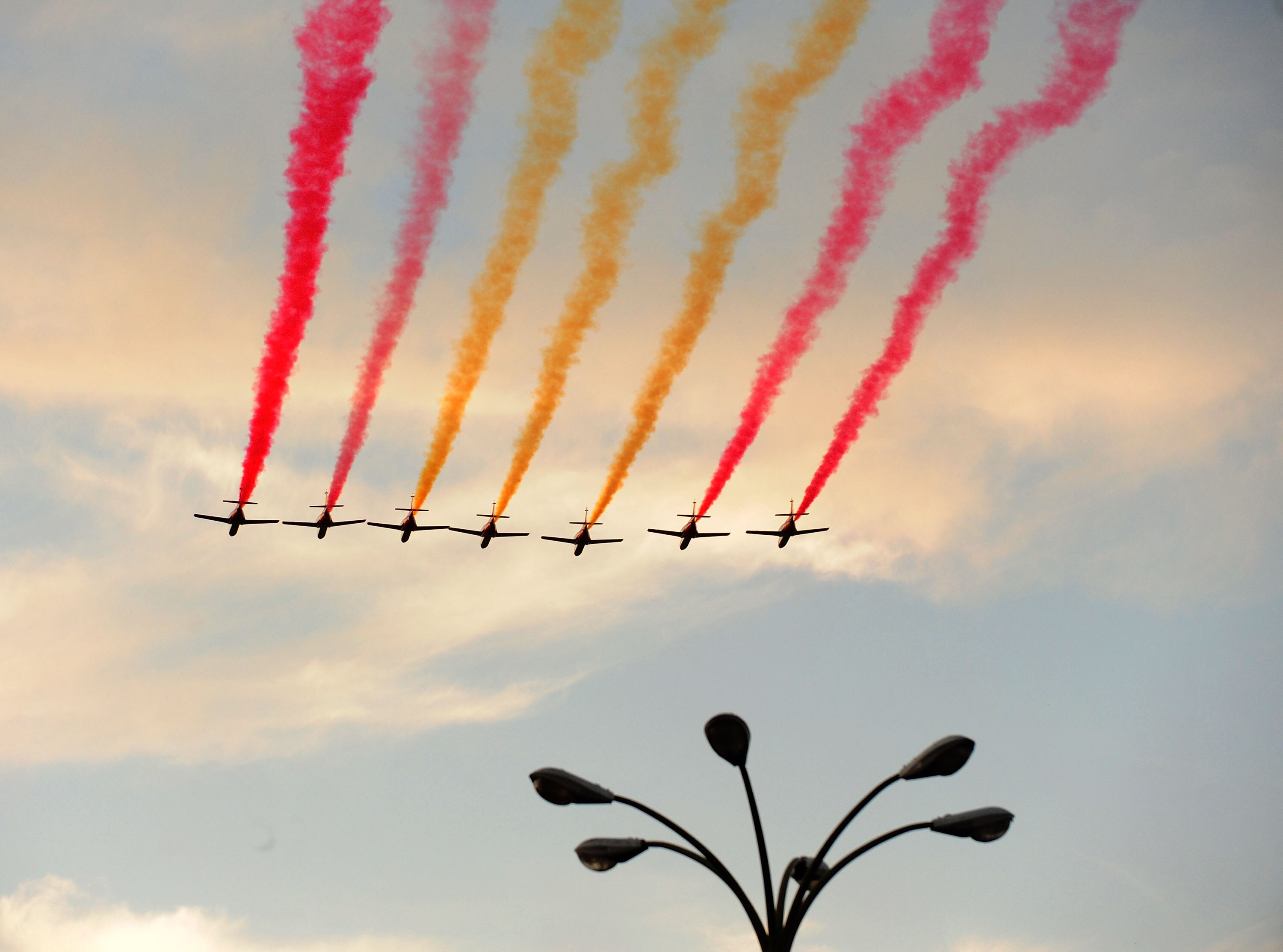 MADRID, SPAIN - JULY 12: Spanish airforce jets fly over Plaza Cibeles during the victory parade following Spain's FIFA World Cup victory on July 12, 2010 in Madrid, Spain. (Photo by Denis Doyle/Getty Images)