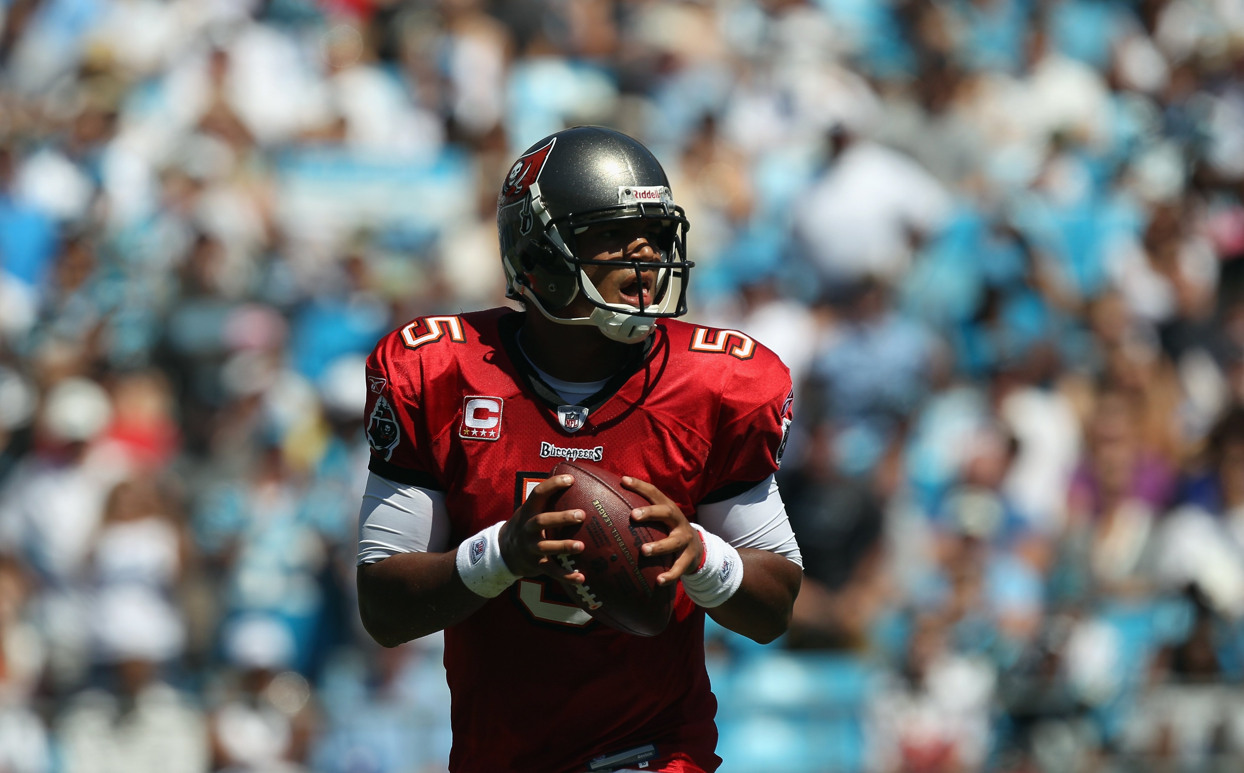 CHARLOTTE, NC - SEPTEMBER 19: Josh Freeman #5 of the Tampa Bay Buccaneers against the Carolina Panthers during their game at Bank of America Stadium on September 19, 2010 in Charlotte, North Carolina. (Photo by Streeter Lecka/Getty Images) CHARLOTTE, NC - SEPTEMBER 19: Josh Freeman #5 of the Tampa Bay Buccaneers against the Carolina Panthers during their game at Bank of America Stadium on September 19, 2010 in Charlotte, North Carolina. (Photo by Streeter Lecka/Getty Images)
