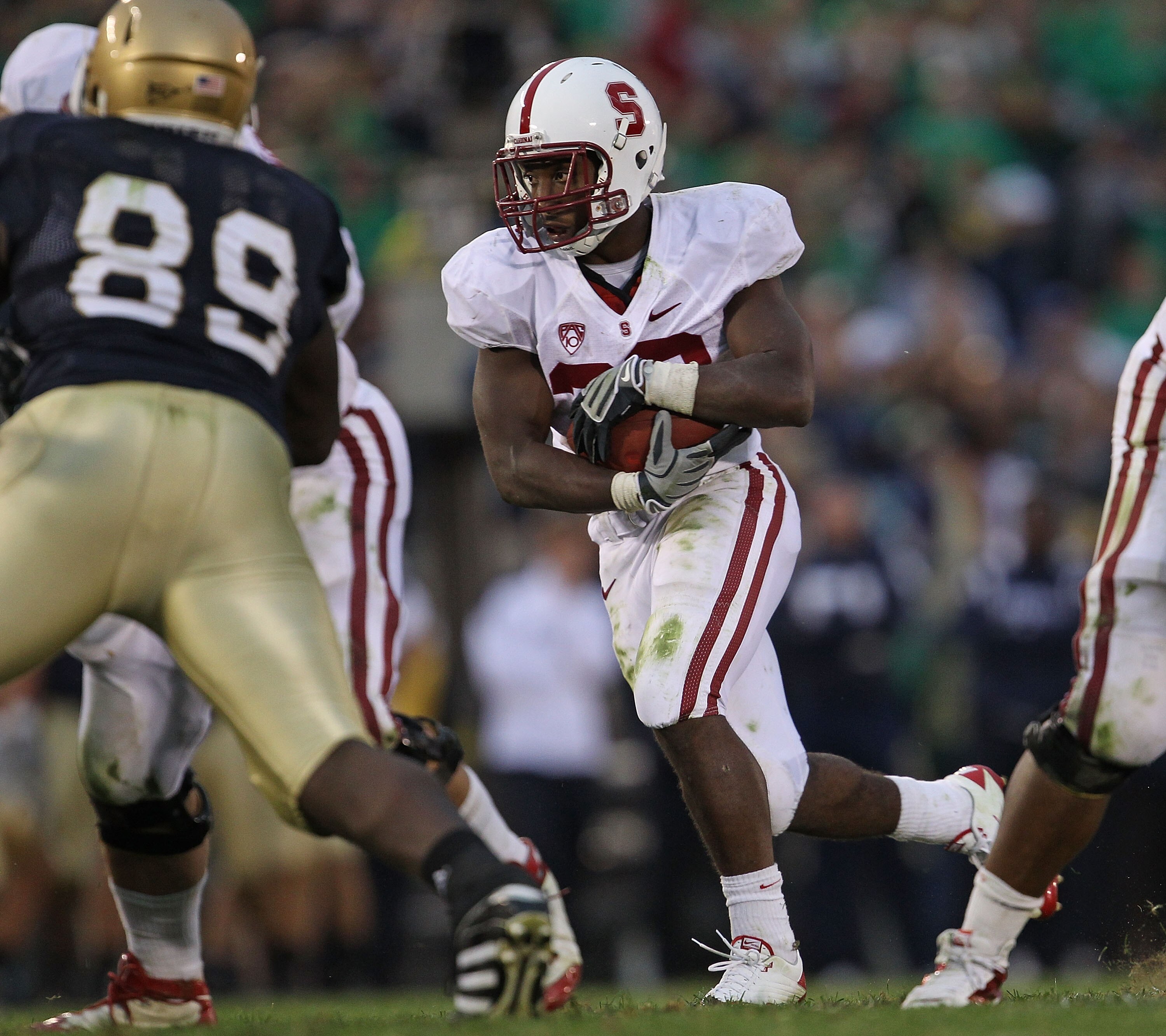 SOUTH BEND, IN - SEPTEMBER 25: Stepfan Taylor #33 of the Stanford Cardinal runs for yardage against the Notre Dame Fighting Irish at Notre Dame Stadium on September 25, 2010 in South Bend, Indiana. Stanford defeated Notre Dame 37-14.  (Photo by Jonathan D