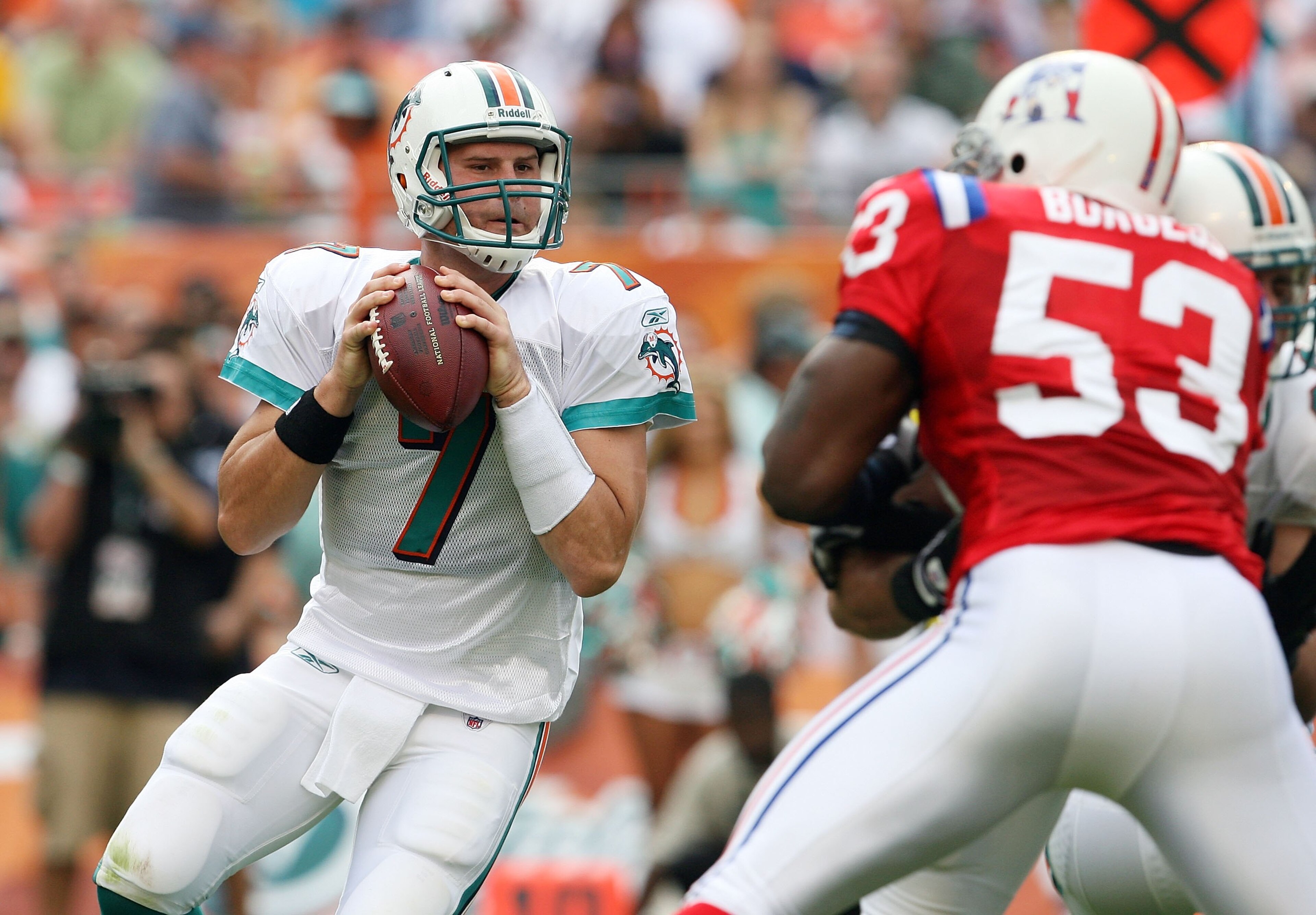 MIAMI - DECEMBER 06:  Quarterback Chad Henne #7 of the Miami Dolphins drops back to pass against the New England Patriots at Land Shark Stadium on December 6, 2009 in Miami, Florida. The Dolphins defeated the Patriots 22-21.  (Photo by Doug Benc/Getty Ima