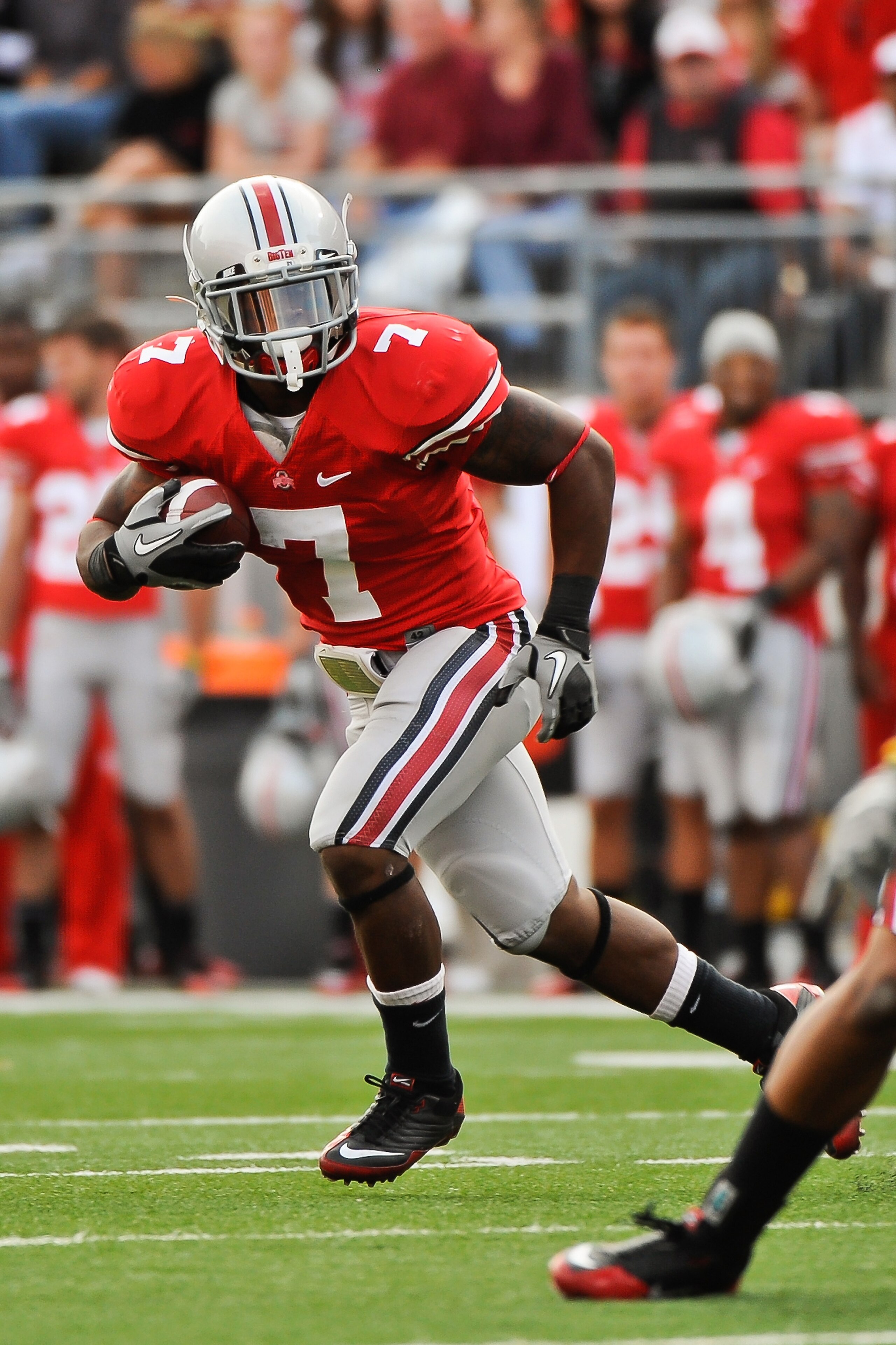 COLUMBUS, OH - SEPTEMBER 25: Jordan Hall #7 of the Ohio State Buckeyes runs with the ball against the Eastern Michigan Eagles at Ohio Stadium on September 25, 2010 in Columbus, Ohio. Ohio State won 73-20. (Photo by Jamie Sabau/Getty Images) COLUMBUS, OH - SEPTEMBER 25: Jordan Hall #7 of the Ohio State Buckeyes runs with the ball against the Eastern Michigan Eagles at Ohio Stadium on September 25, 2010 in Columbus, Ohio. Ohio State won 73-20. (Photo by Jamie Sabau/Getty Images)