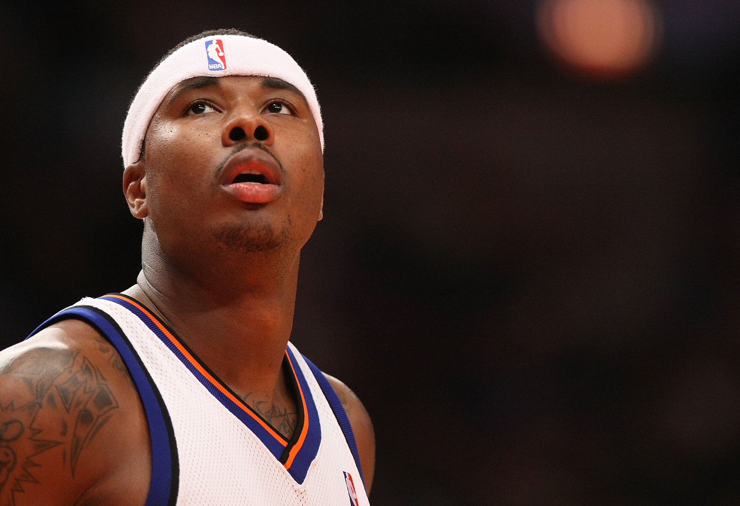NEW YORK - MARCH 07:  Quentin Richardson #23 of the New York Knicks looks on against the Charlotte Bobcats on March 7, 2009 at Madison Square Garden in New York City. NOTE TO USER: User expressly acknowledges and agrees that, by downloading and or using t