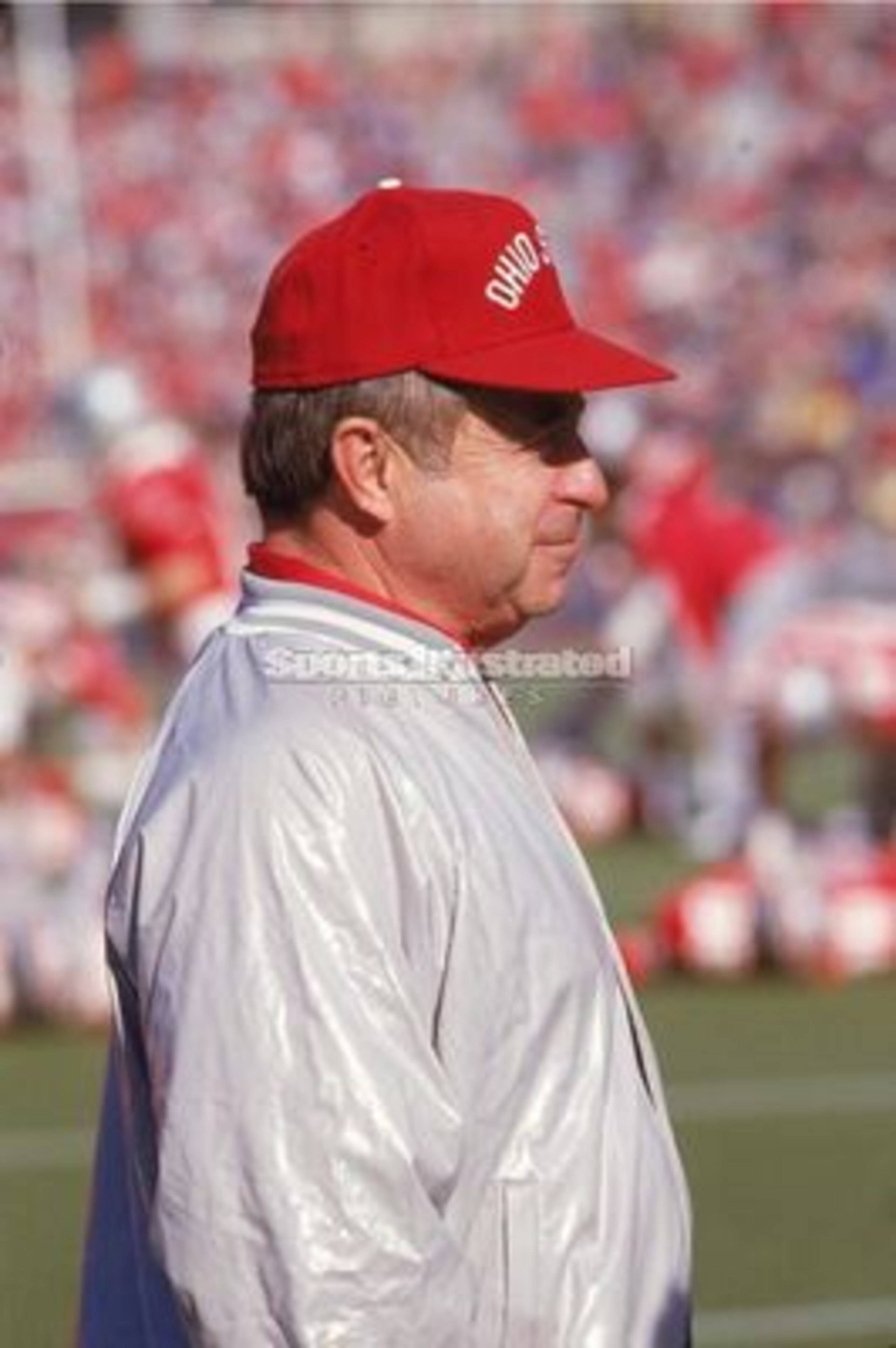 Earl Bruce was the coach of the 1981 Ohio State team