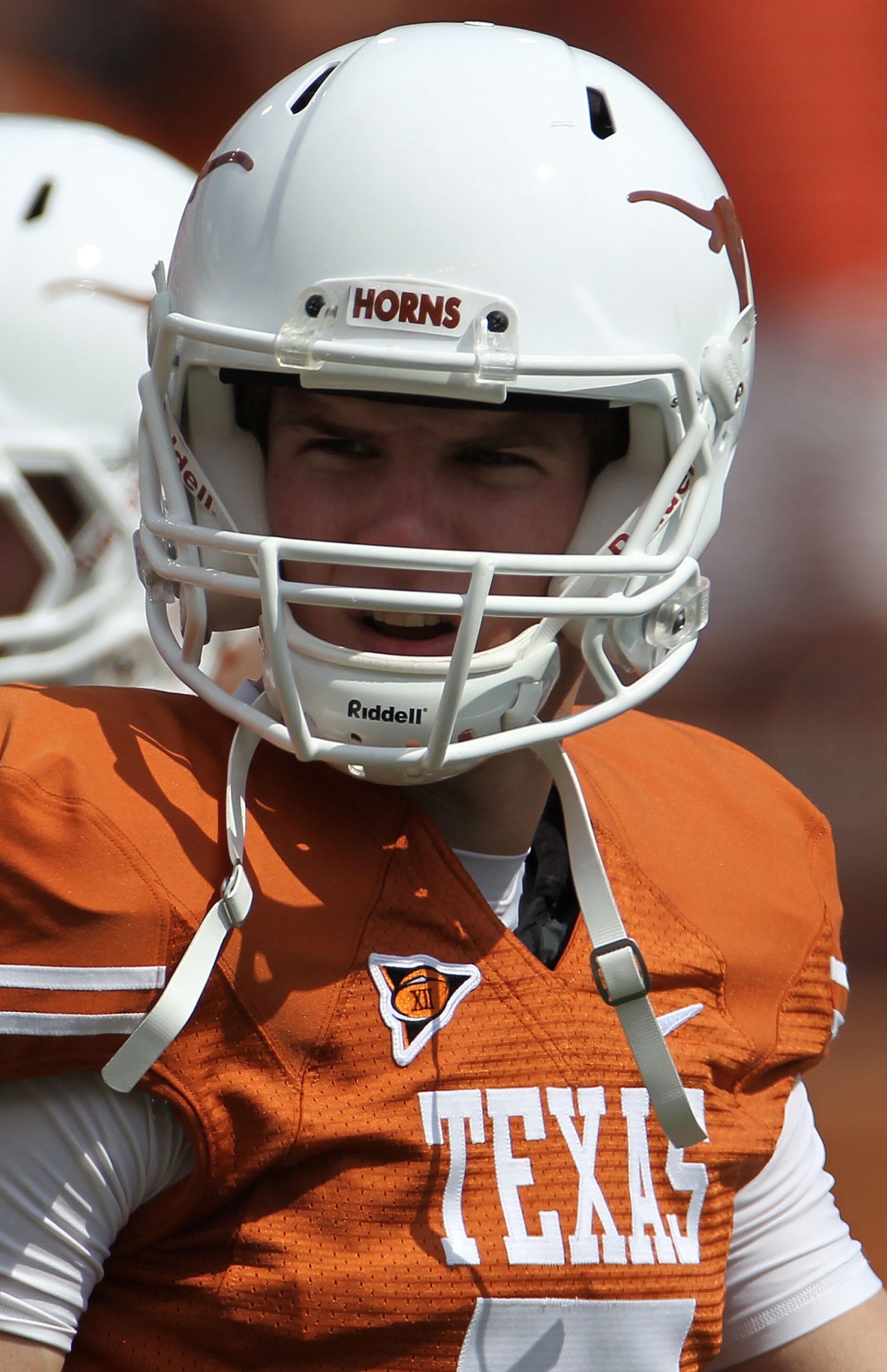 AUSTIN, TX - SEPTEMBER 25:  Quarterback Garrett Gilbert #7 of the Texas Longhorns at Darrell K Royal-Texas Memorial Stadium on September 25, 2010 in Austin, Texas.  (Photo by Ronald Martinez/Getty Images)