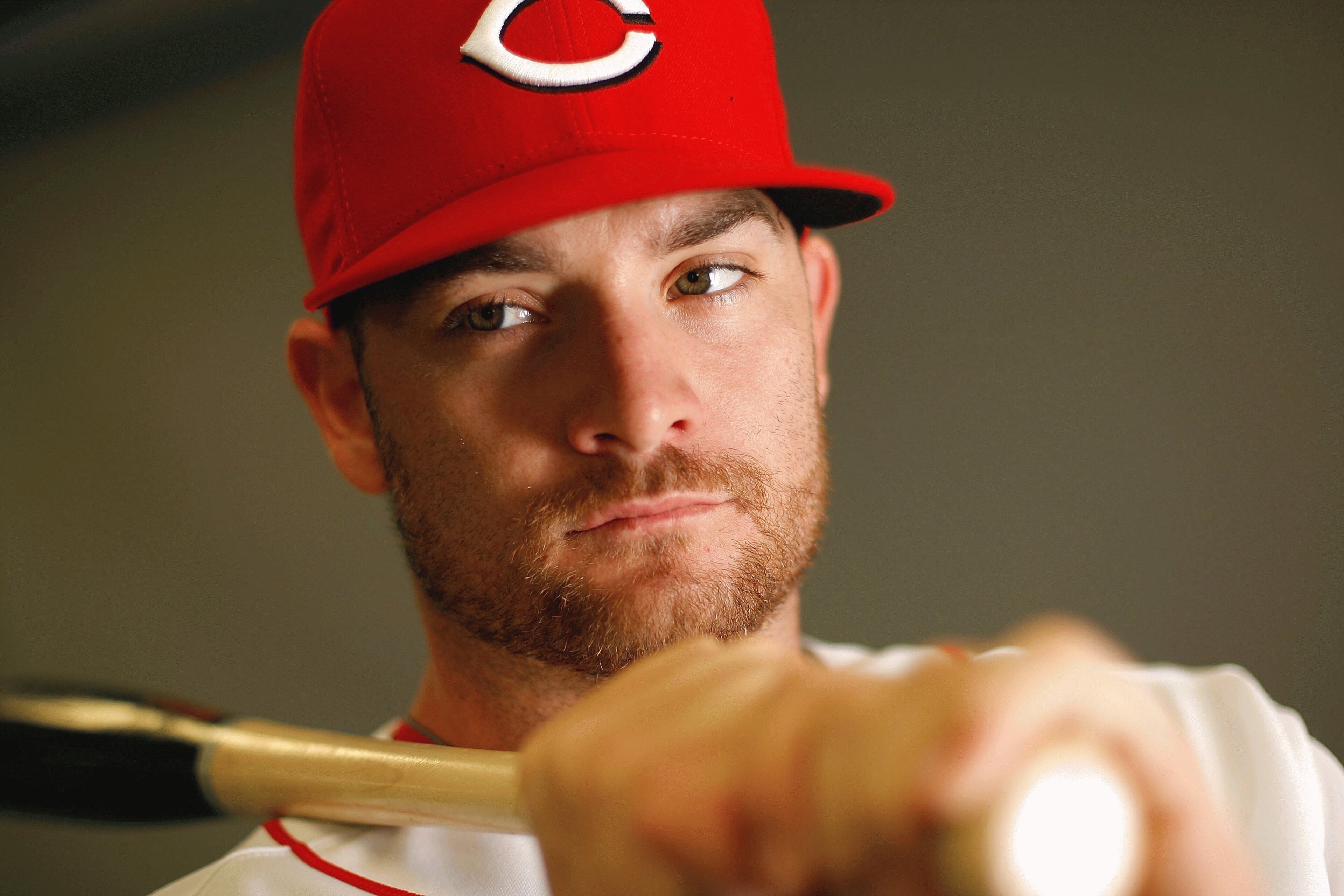 SARASOTA, FL - FEBRUARY 18: Johnny Gomes #31 of the Cincinnati Reds poses for a photo during Spring Training Photo day on February 18, 2009 at the Cincinnati Reds training facility in Sarasota, Florida. (Photo by Chris Graythen/Getty Images) SARASOTA, FL - FEBRUARY 18: Johnny Gomes #31 of the Cincinnati Reds poses for a photo during Spring Training Photo day on February 18, 2009 at the Cincinnati Reds training facility in Sarasota, Florida. (Photo by Chris Graythen/Getty Images)