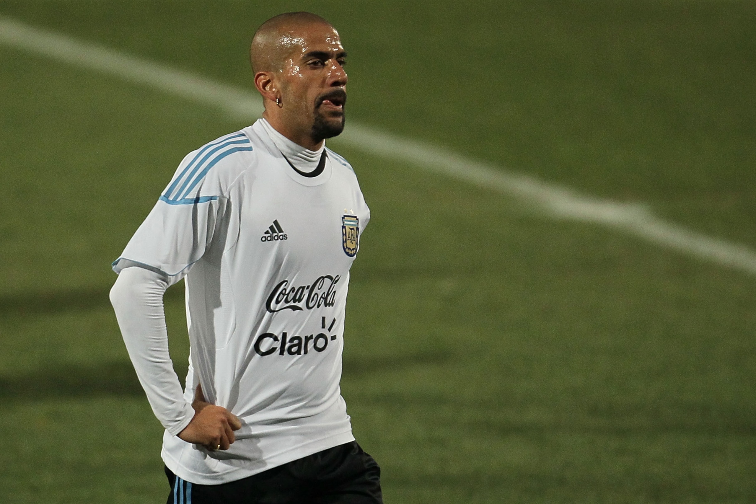 PRETORIA, SOUTH AFRICA - JUNE 28: Juan Veron of Argentina's national football team walks off the pitch after  a team training session on June 23, 2010 in Pretoria, South Africa.  (Photo by Chris McGrath/Getty Images)
