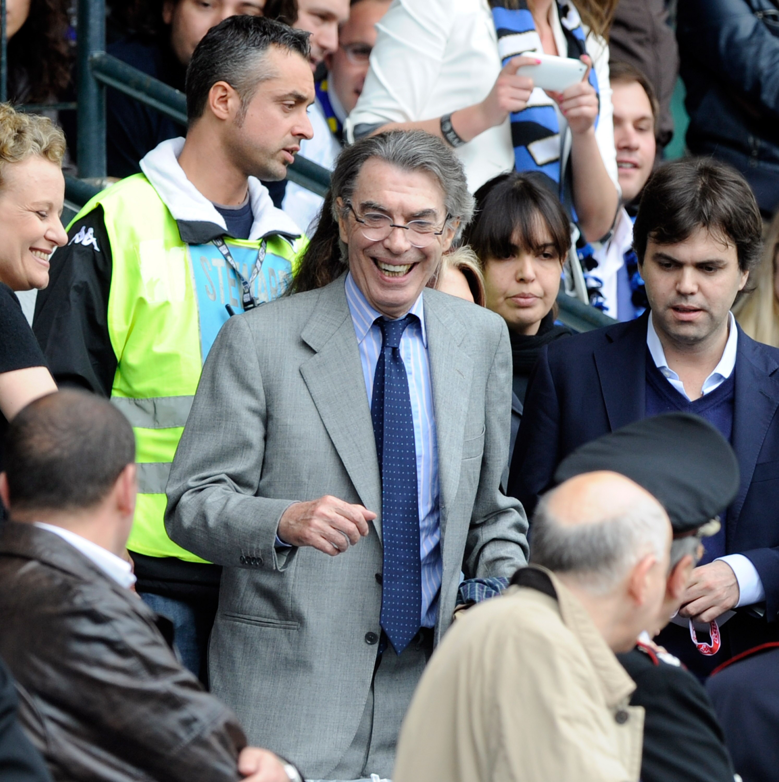 SIENA, ITALY - MAY 16:  FC Internazionale Milano Chairman Massimo Moratti during the Serie A match between AC Siena and FC Internazionale Milano at Stadio Artemio Franchi on May 16, 2010 in Siena, Italy.  (Photo by Claudio Villa/Getty Images)