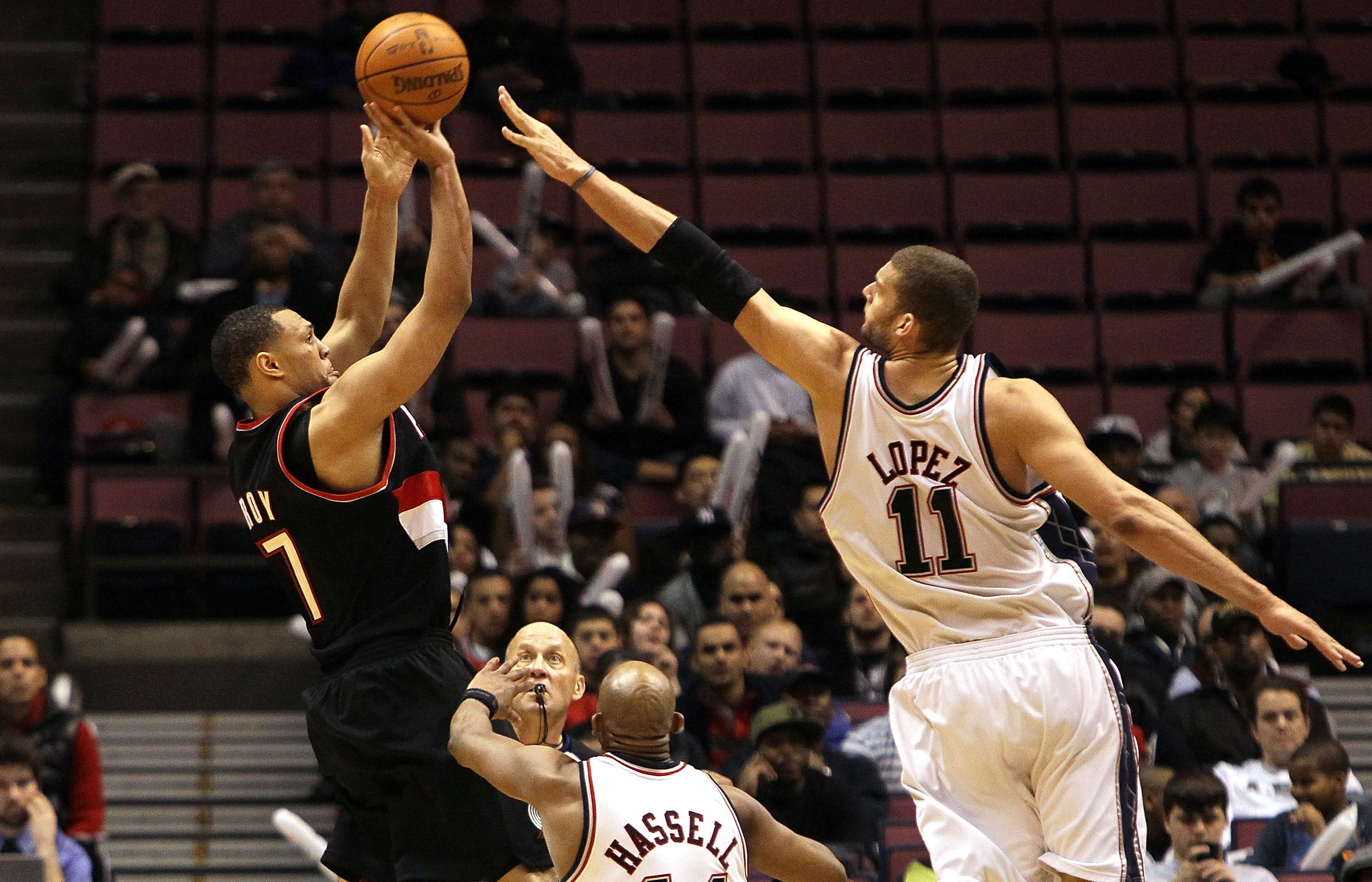EAST RUTHERFORD, NJ - FEBRUARY 23: Brandon Roy #7 of the Portland Trail Blazers shoots over Brook Lopez #11 of the New Jersey Nets at the Izod Center on February 23, 2010 in East Rutherford, New Jersey.NOTE TO USER: User expressly acknowledges and agrees EAST RUTHERFORD, NJ - FEBRUARY 23: Brandon Roy #7 of the Portland Trail Blazers shoots over Brook Lopez #11 of the New Jersey Nets at the Izod Center on February 23, 2010 in East Rutherford, New Jersey.NOTE TO USER: User expressly acknowledges and agrees