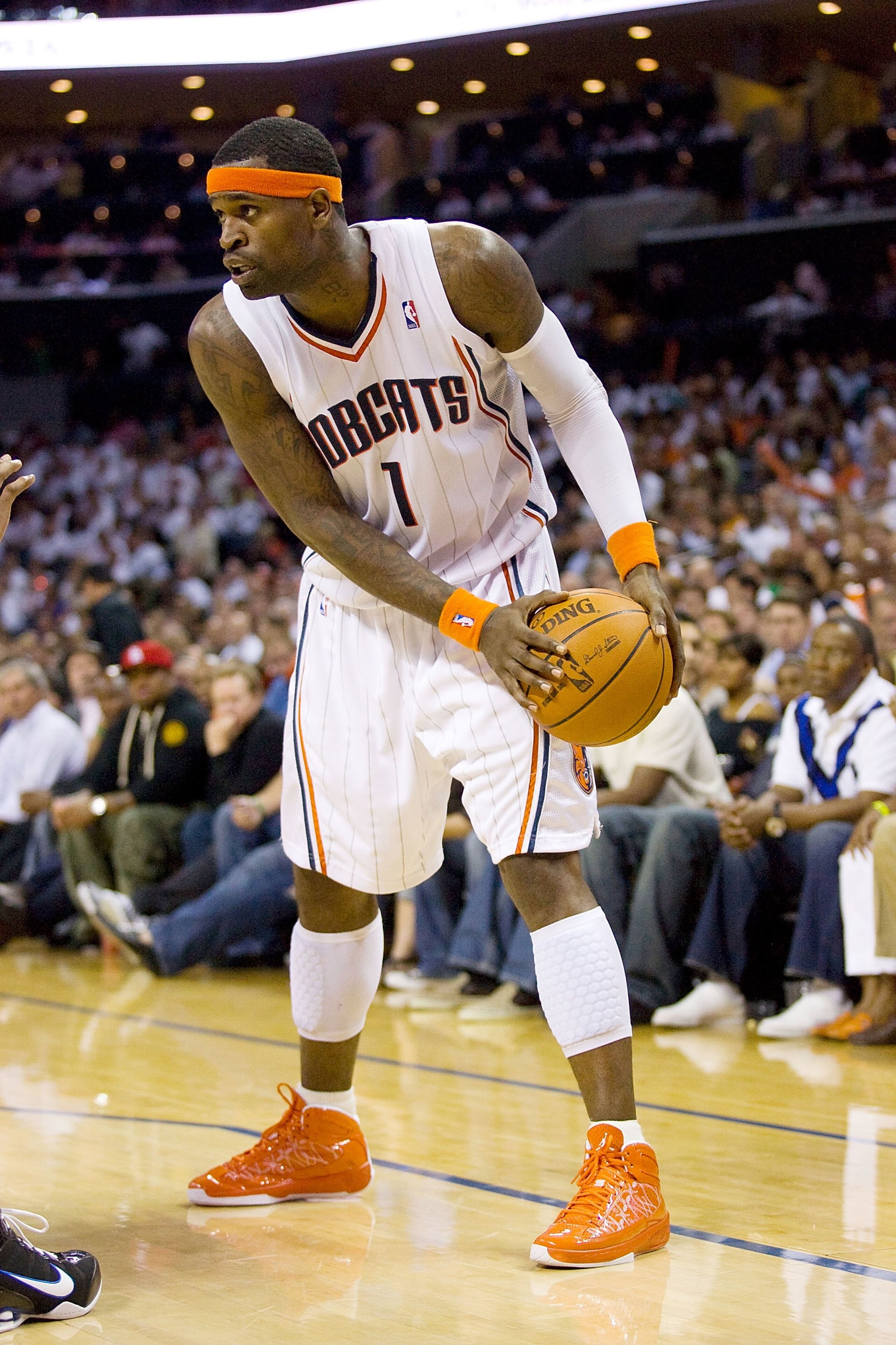 CHARLOTTE, NC - APRIL 26: Stephen Jackson #1 of the Charlotte Bobcats looks to make a move against the Orlando Magic at Time Warner Cable Arena on April 26, 2010 in Charlotte, North Carolina. The Magic defeated the Bobcats 99-90 to complete the four game CHARLOTTE, NC - APRIL 26: Stephen Jackson #1 of the Charlotte Bobcats looks to make a move against the Orlando Magic at Time Warner Cable Arena on April 26, 2010 in Charlotte, North Carolina. The Magic defeated the Bobcats 99-90 to complete the four game