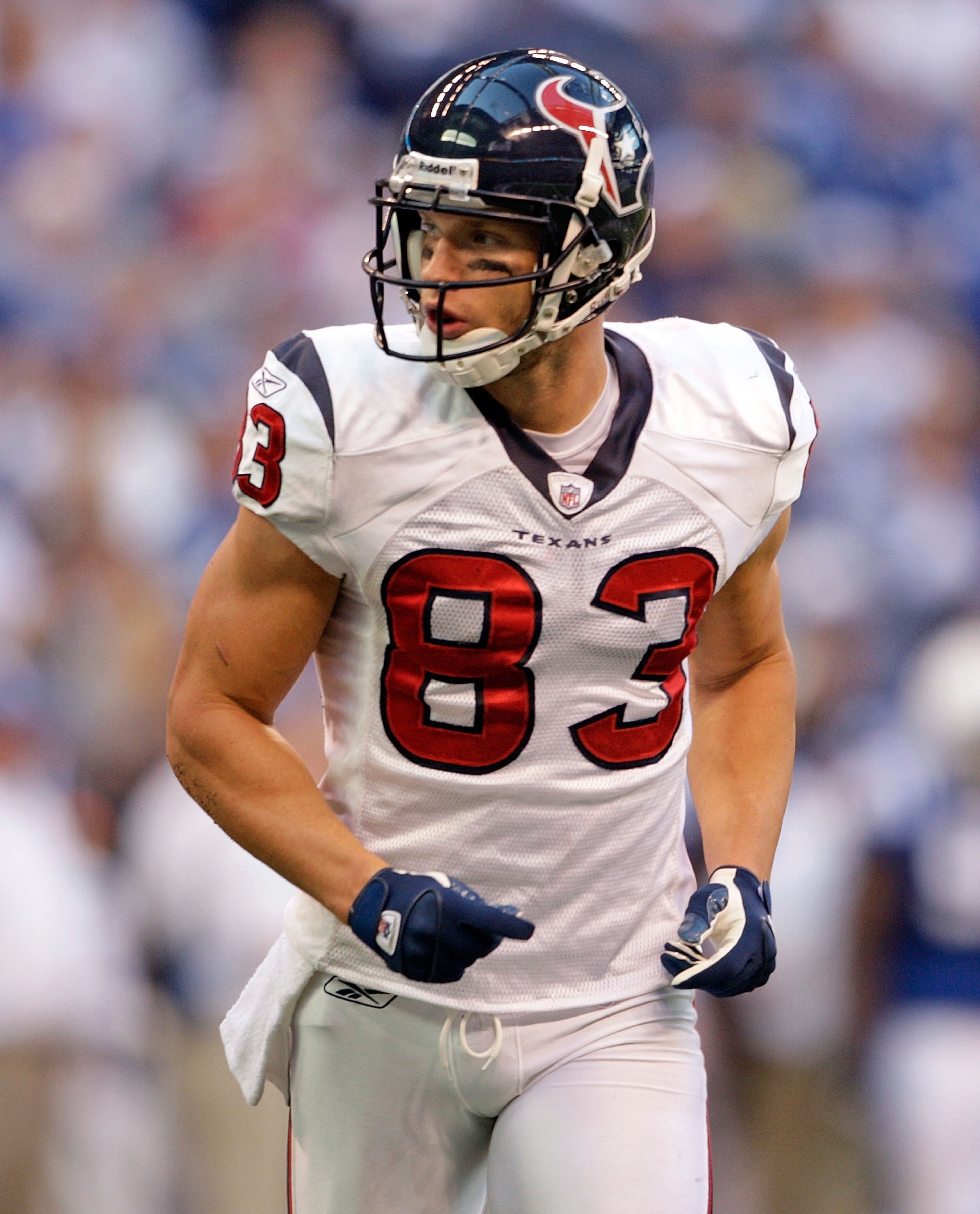 INDIANAPOLIS - NOVEMBER 8:  Kevin Walter #83 of the Houston Texans is pictured during the NFL game against the Indianapolis Colts at Lucas Oil Stadium on November 8, 2009 in Indianapolis, Indiana. The Colts defeated the Texans 20-17. (Photo by Andy Lyons/
