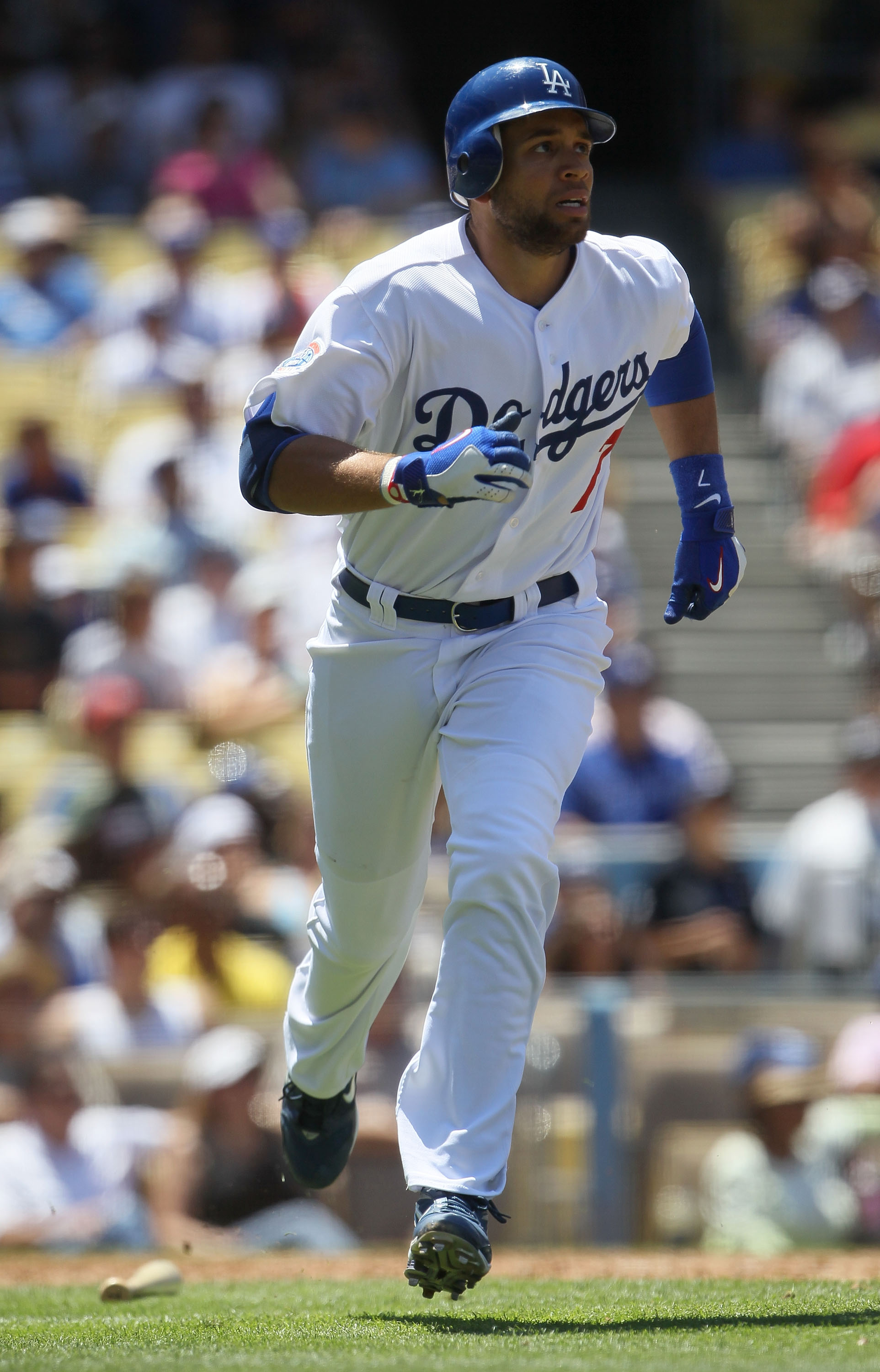 LOS ANGELES, CA - JULY 24:  James Loney #7 of the Los Angeles Dodgers plays against the New York Mets at Dodger Stadium on July 24, 2010 in Los Angeles, California.  (Photo by Jeff Gross/Getty Images)