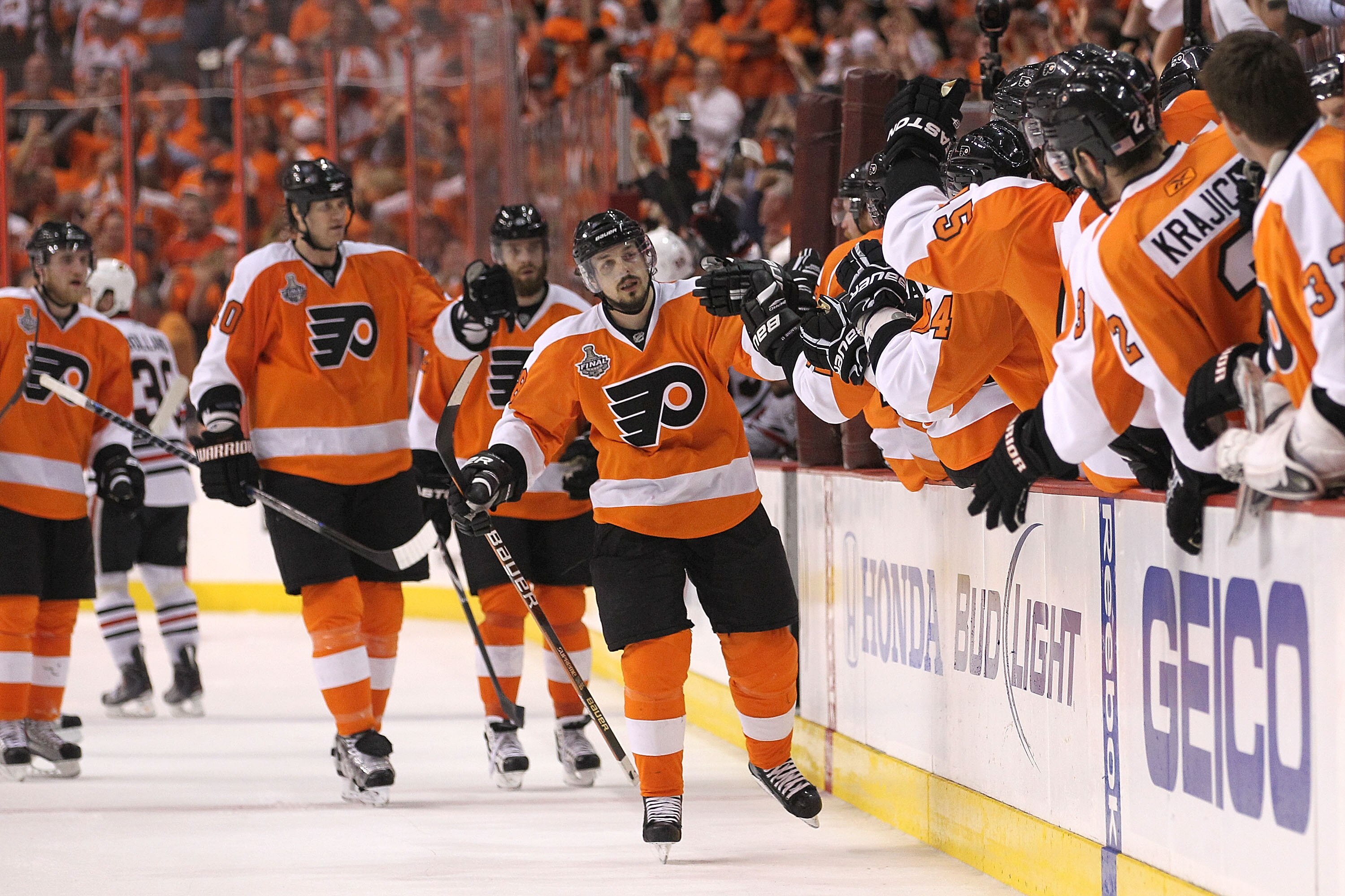 PHILADELPHIA - JUNE 09:  Danny Briere #48 and Chris Pronger #20 of the Philadelphia Flyers celebrate after teammate Scott Hartnell #19 scored a goal in the third period against the Chicago Blackhawks in Game Six of the 2010 NHL Stanley Cup Final at the Wa