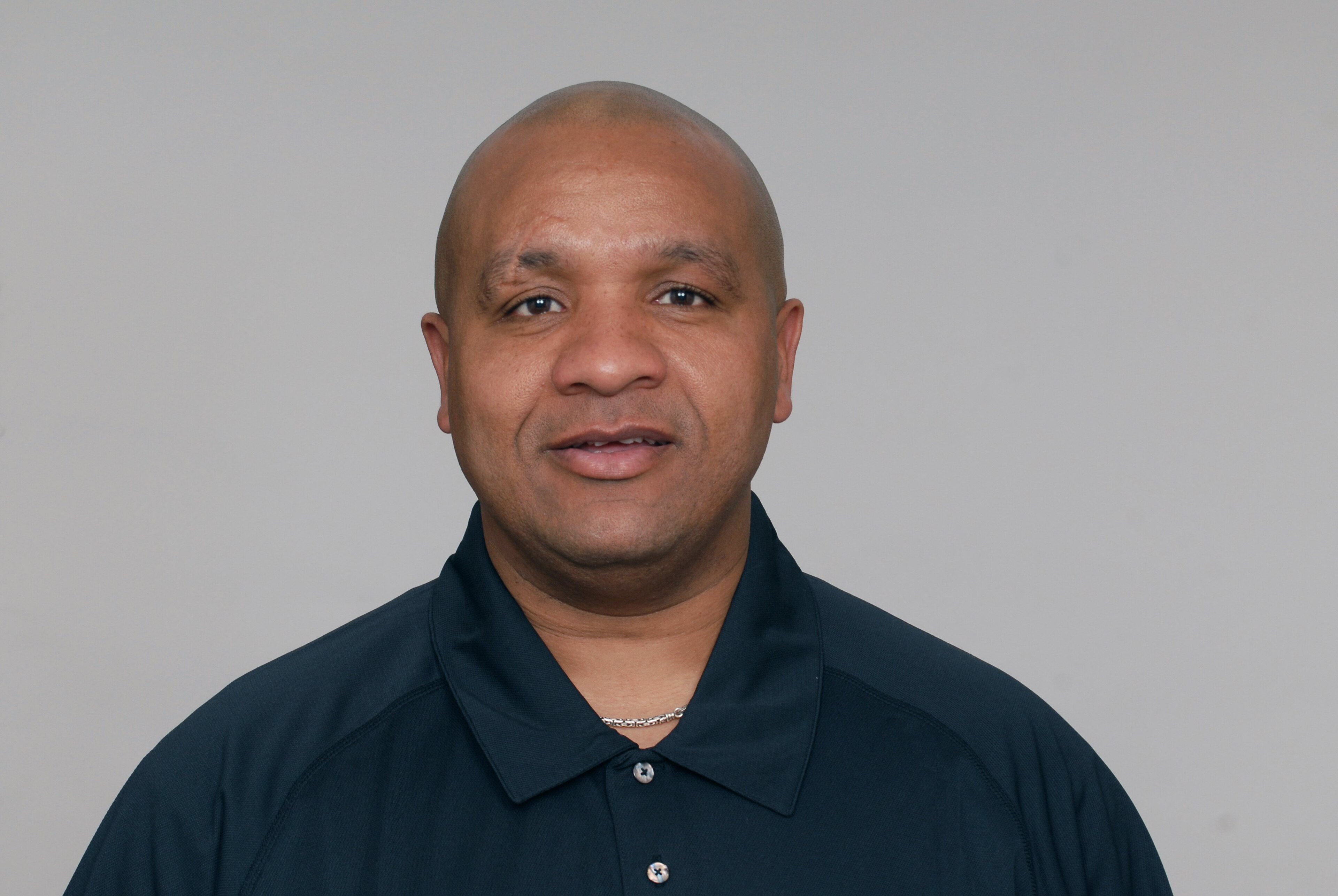 BALTIMORE - 2009: Hue Jackson of the Baltimore Ravens poses for his 2009 NFL headshot at photo day in Baltimore, Maryland. (Photo by NFL Photos) BALTIMORE - 2009: Hue Jackson of the Baltimore Ravens poses for his 2009 NFL headshot at photo day in Baltimore, Maryland. (Photo by NFL Photos)