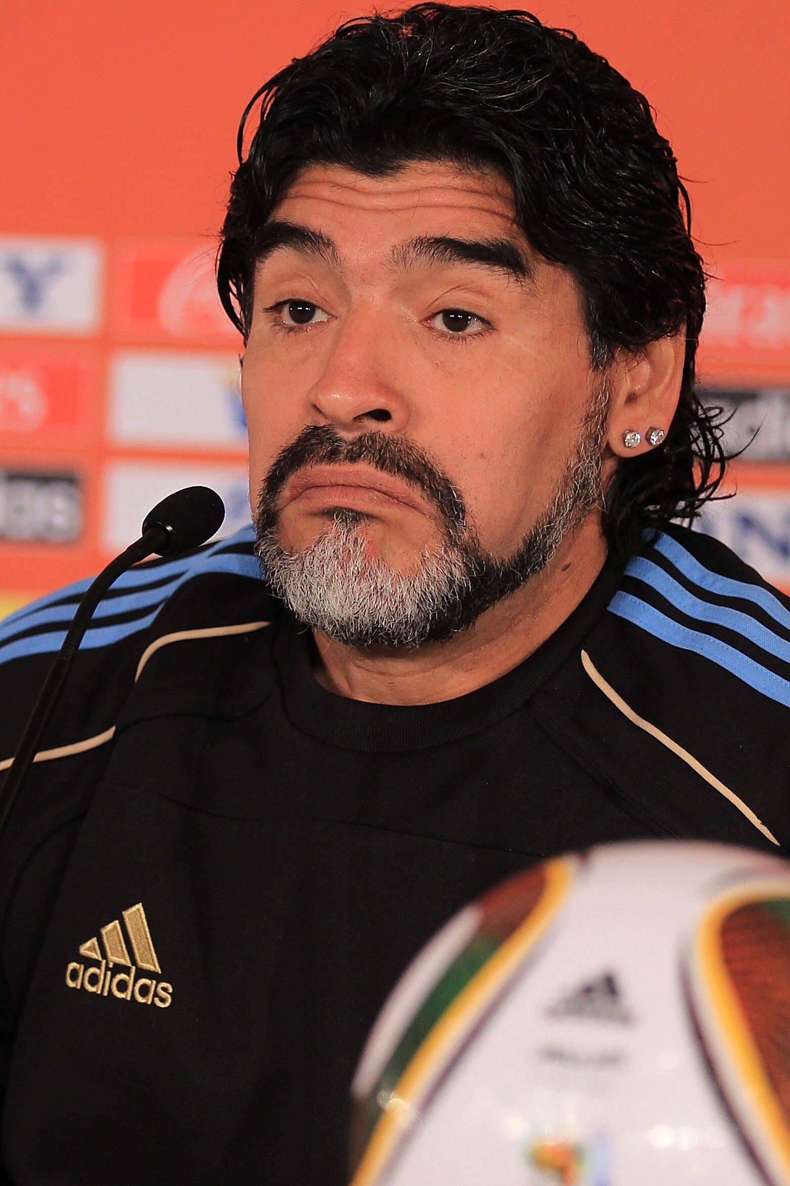 JOHANNESBURG, SOUTH AFRICA - JUNE 26:  Argentina's head coach Diego Maradona speaks to the media during a press conference at Loftus Versefeld Stadium on June 26, 2010 in Pretoria, South Africa.  (Photo by Chris McGrath/Getty Images)