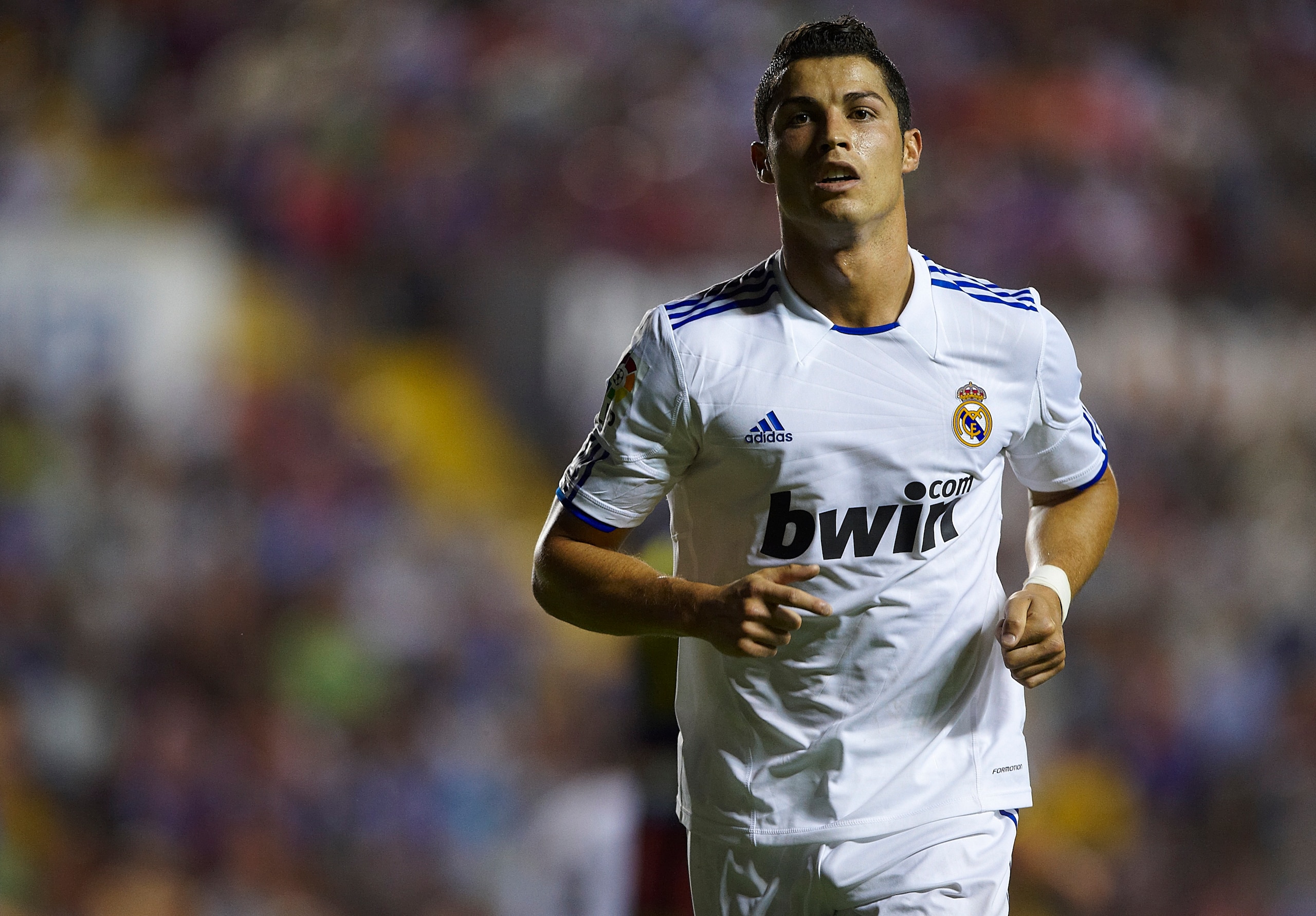 VALENCIA, SPAIN - SEPTEMBER 25:  Cristiano Ronaldo of Real Madrid looks on during the La Liga match between Levante UD and Real Madrid at Ciutat de Valencia on September 25, 2010 in Valencia, Spain.  (Photo by Manuel Queimadelos Alonso/Getty Images)
