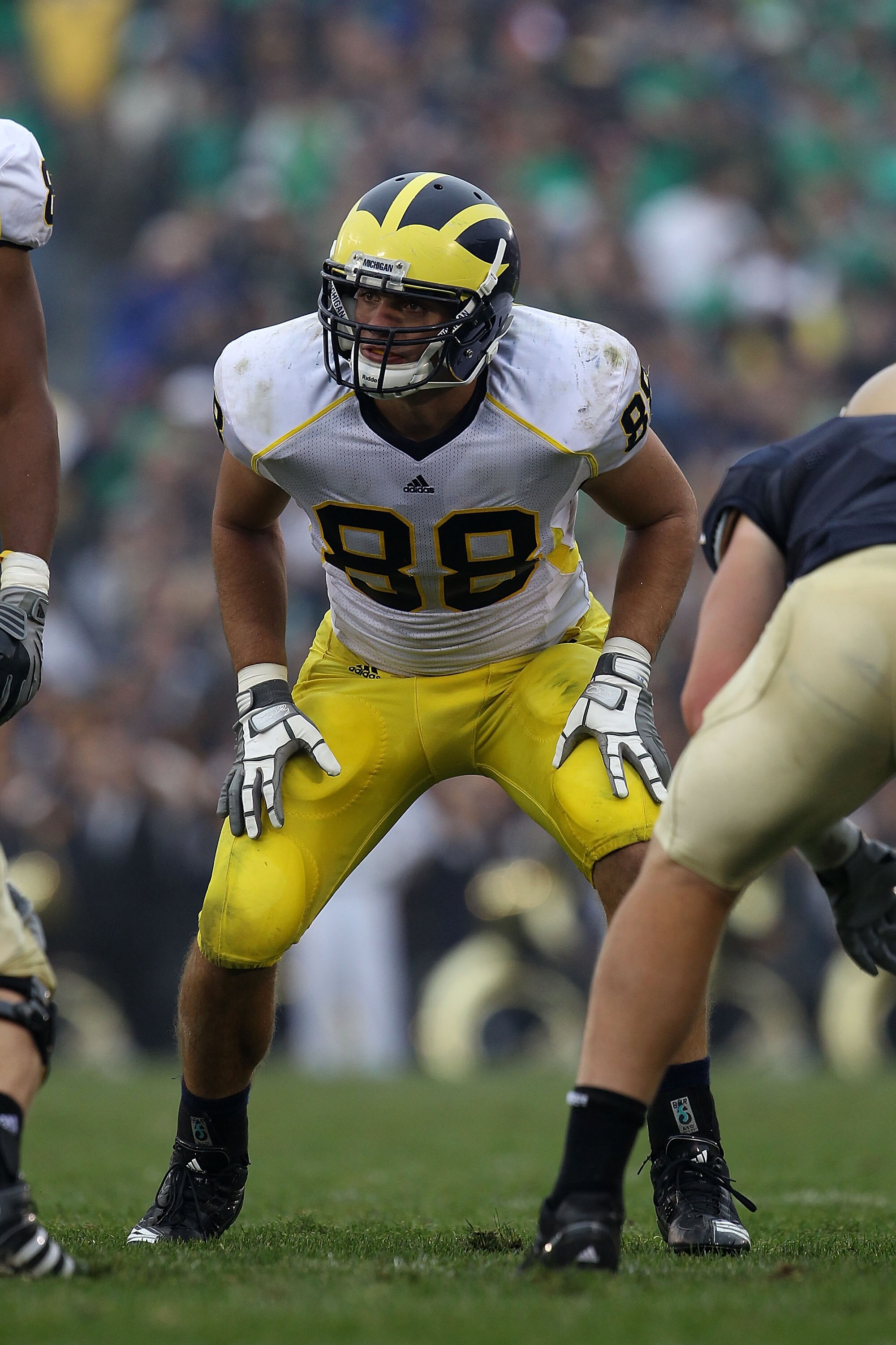 SOUTH BEND, IN - SEPTEMBER 11: Craig Roh #88 of the Michigan Wolverines awaits the start of play against the Notre Dame Fighting Irish at Notre Dame Stadium on September 11, 2010 in South Bend, Indiana. Michigan defeated Notre Dame 28-24.  (Photo by Jonat