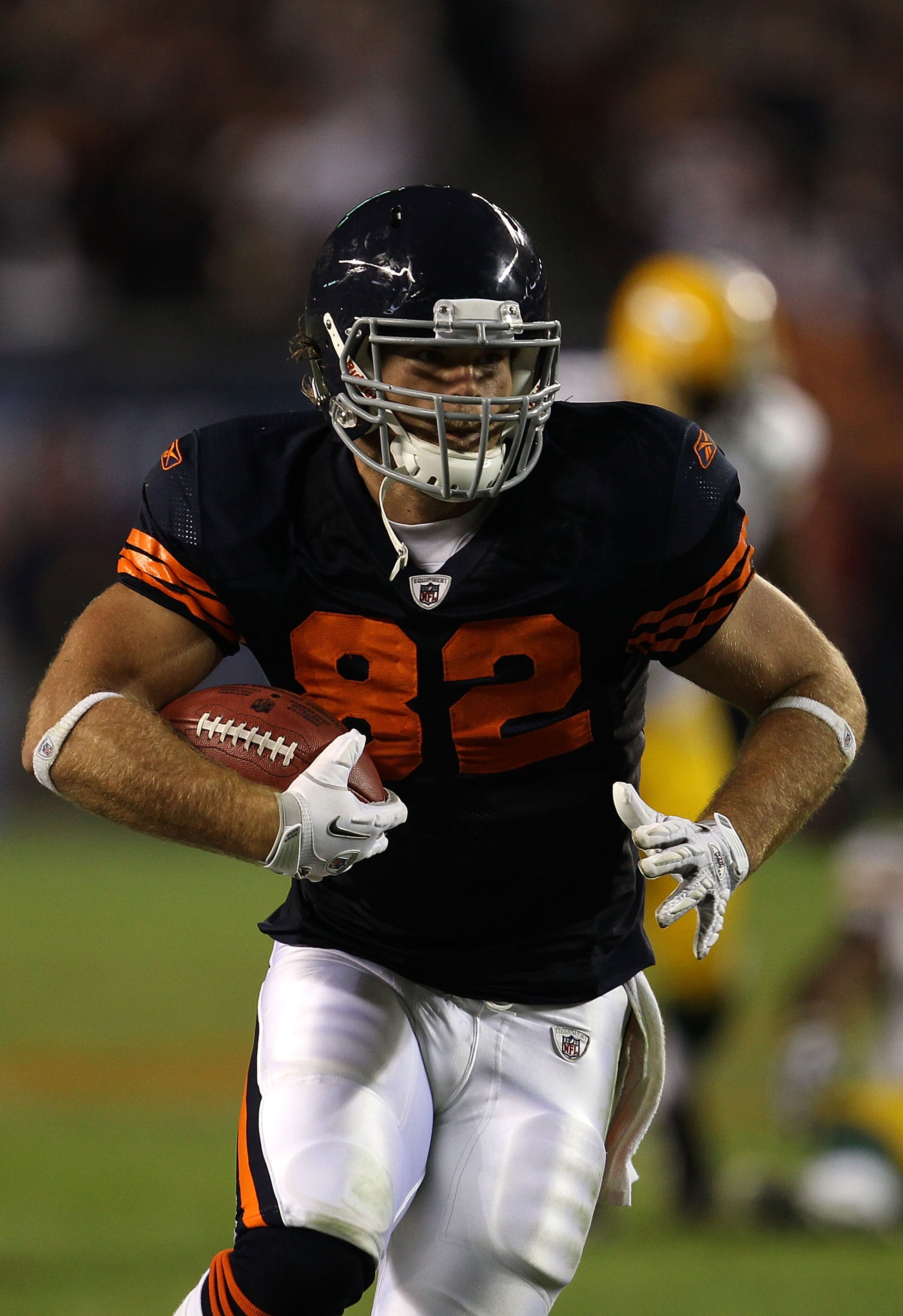 CHICAGO - SEPTEMBER 27: Greg Olsen #82 of the Chicago Bears runs for yards after the catch against the Green Bay Packers at Soldier Field on September 27, 2010 in Chicago, Illinois. (Photo by Jonathan Daniel/Getty Images) CHICAGO - SEPTEMBER 27: Greg Olsen #82 of the Chicago Bears runs for yards after the catch against the Green Bay Packers at Soldier Field on September 27, 2010 in Chicago, Illinois. (Photo by Jonathan Daniel/Getty Images)