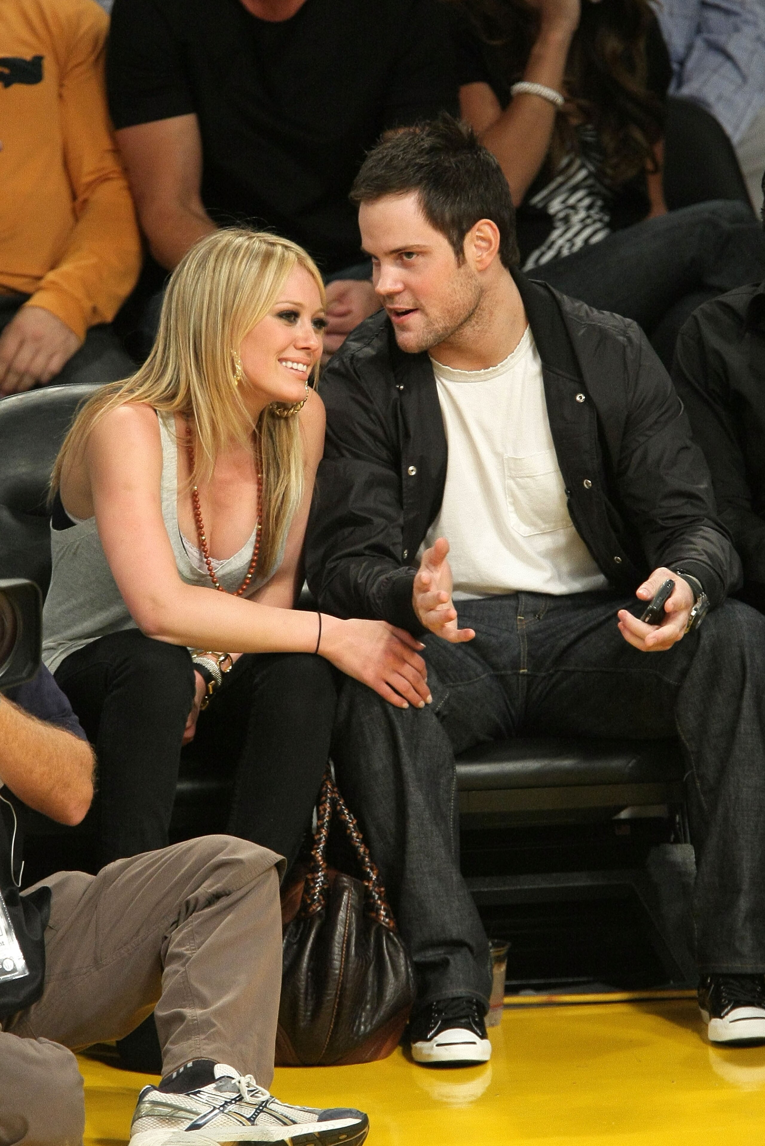 LOS ANGELES, CA - JUNE 10:  Singer Hillary Duff and New York Islander player Mike Comrie attend Game Three of the 2008 NBA Finals between the Boston Celtics and the Los Angeles Lakers on June 10, 2008 at Staples Center in Los Angeles, California.  (Photo
