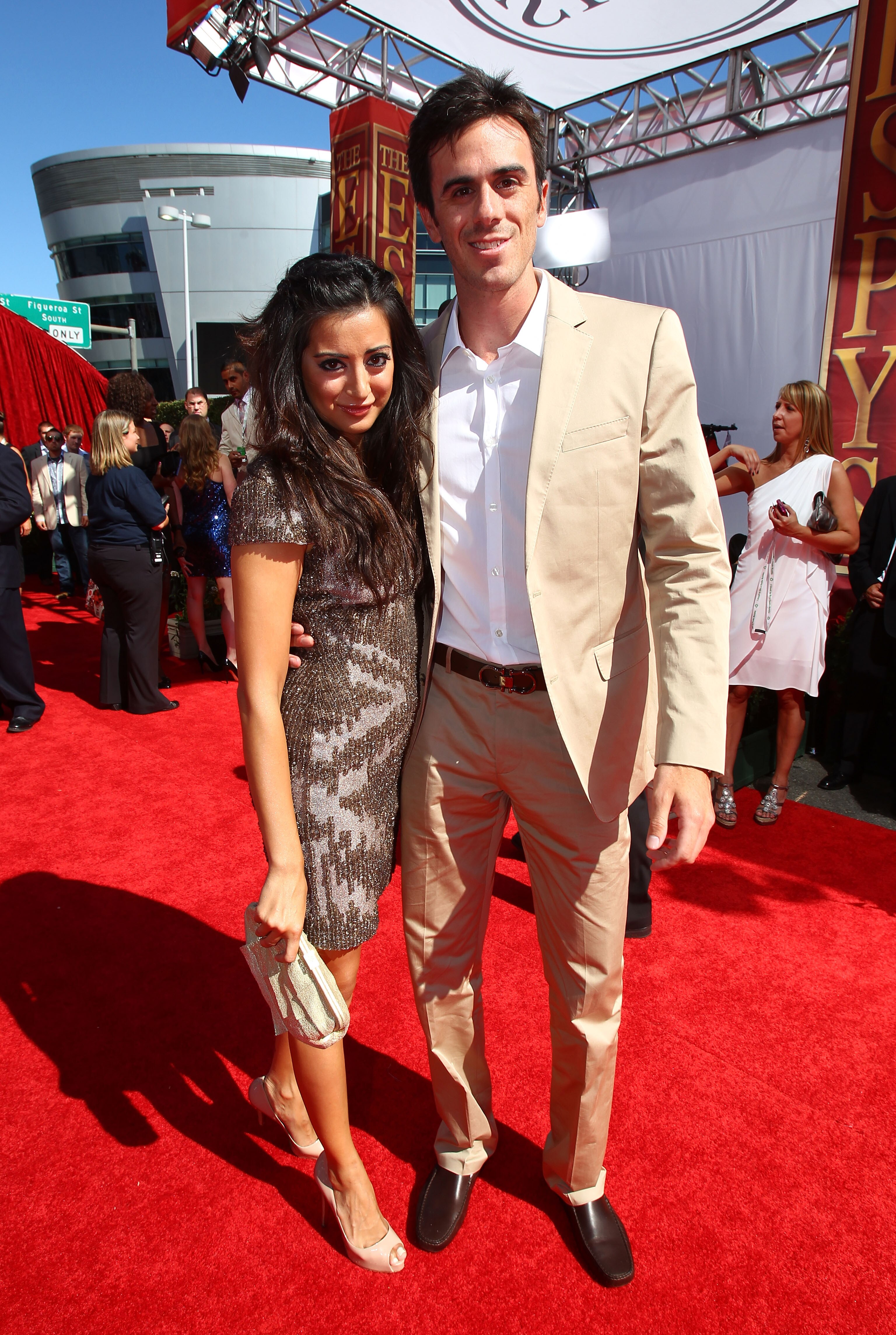 LOS ANGELES, CA - JULY 14:  Actress Noureen DeWulf and NHL goalie Ryan Miller arrive at the 2010 ESPY Awards at Nokia Theatre L.A. Live on July 14, 2010 in Los Angeles, California.  (Photo by Alexandra Wyman/Getty Images)