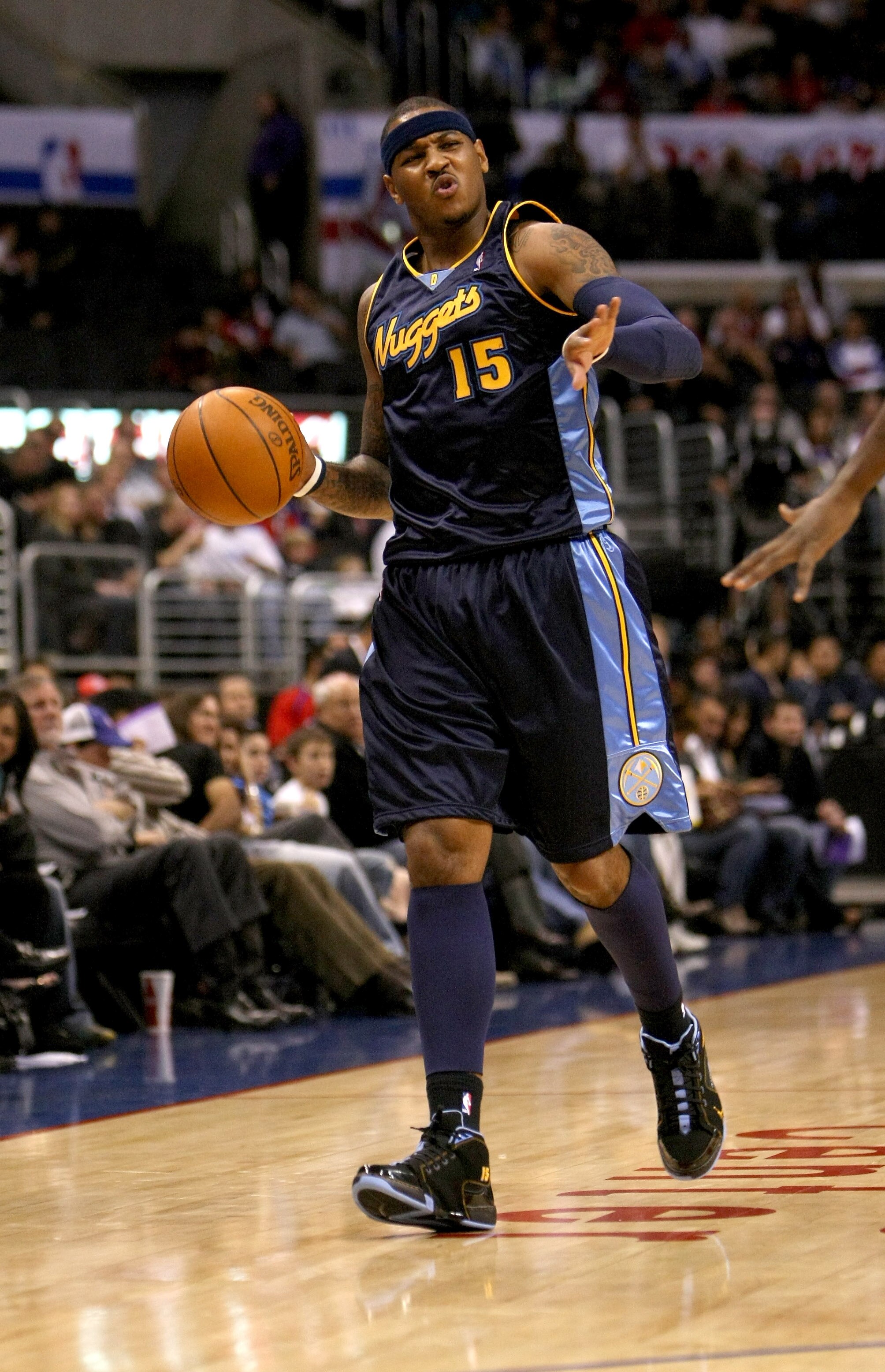 LOS ANGELES - NOVEMBER 20: Carmelo Anthony #15 of the Denver Nuggets signals as he controls the ball against the Los Angeles Clippers on November 20, 2009 at Staples Center in Los Angeles, California.     NOTE TO USER: User expressly acknowledges and agre