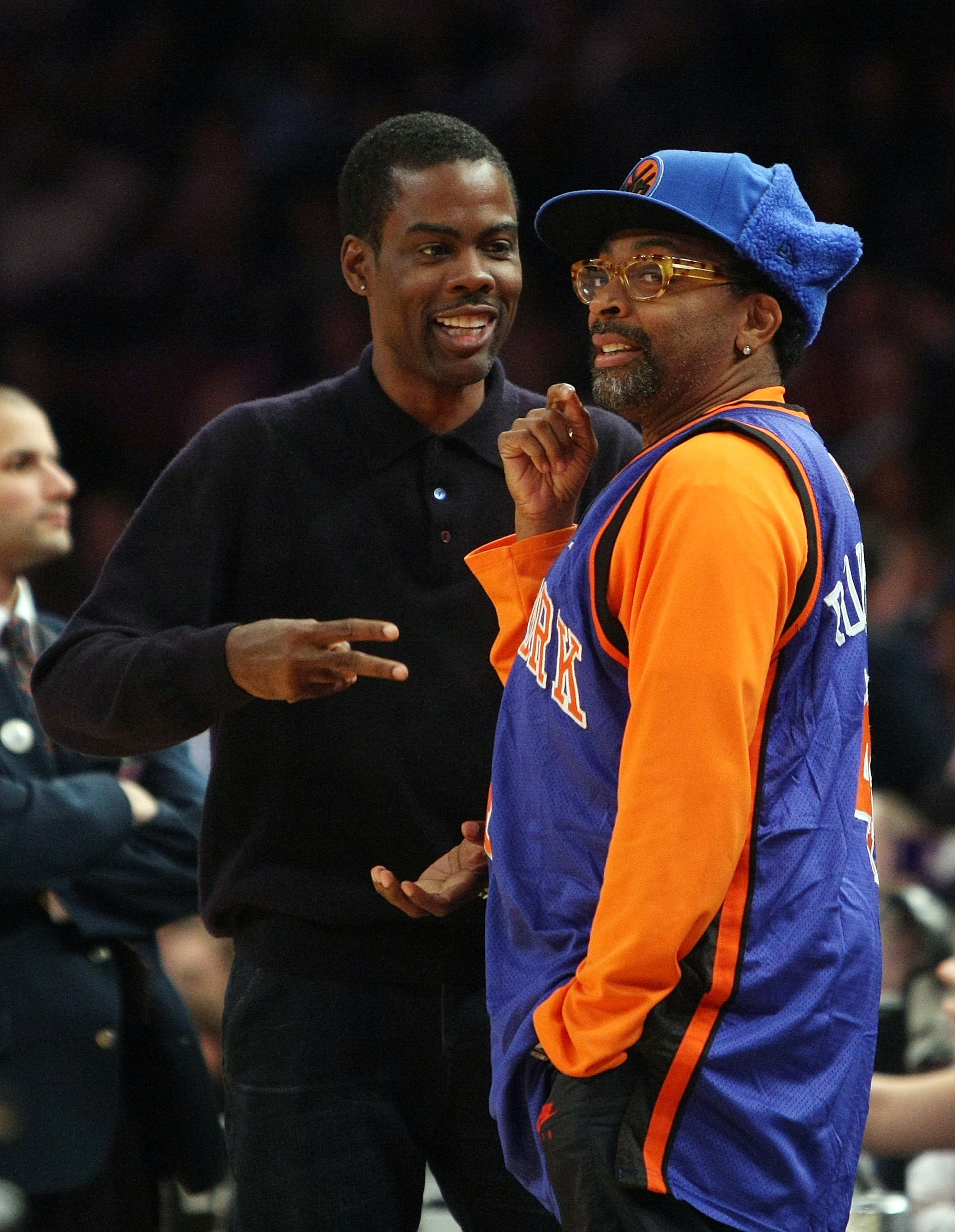 NEW YORK - DECEMBER 07:  Comedian Chris Rock talks with director Spike Lee during the game between the New York Knicks and the Portland Trail Blazers at Madison Square Garden on December 7, 2009 in New York, New York. NOTE TO USER: User expressly acknowle