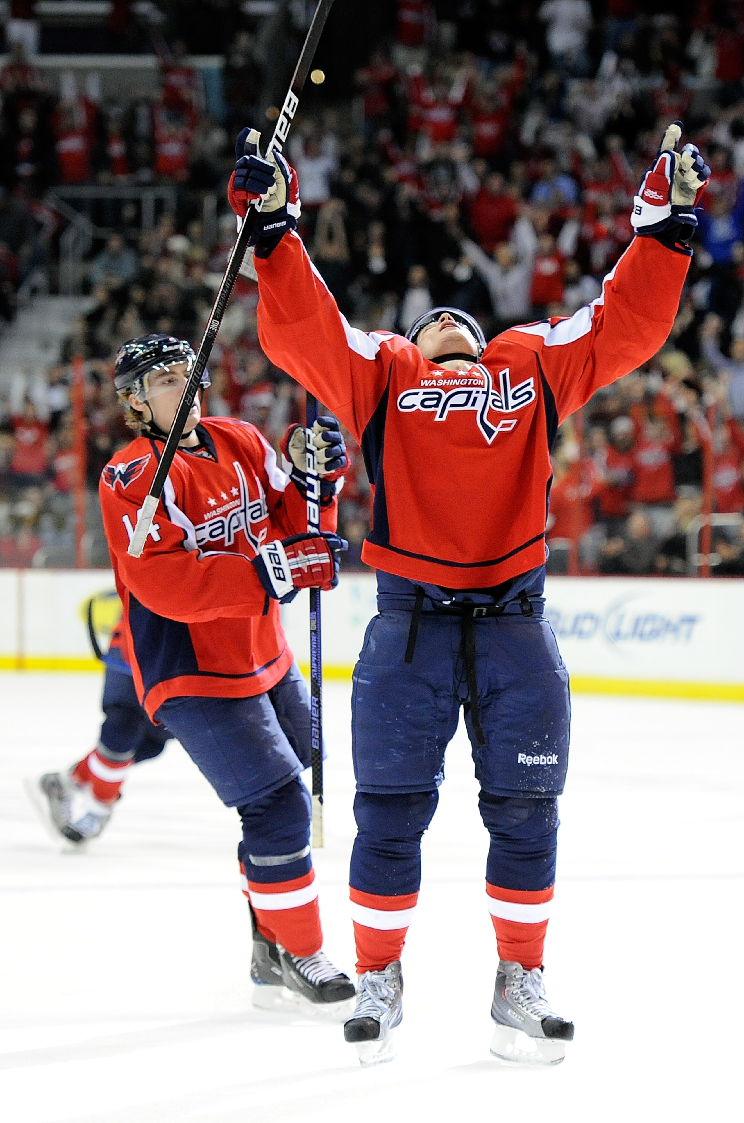 WASHINGTON - JANUARY 05:  Alexander Semin #28 of the Washington Capitals celebrates after scoring in the third period against the Montreal Canadiens at the Verizon Center on January 5, 2010 in Washington, DC.  (Photo by Greg Fiume/Getty Images)