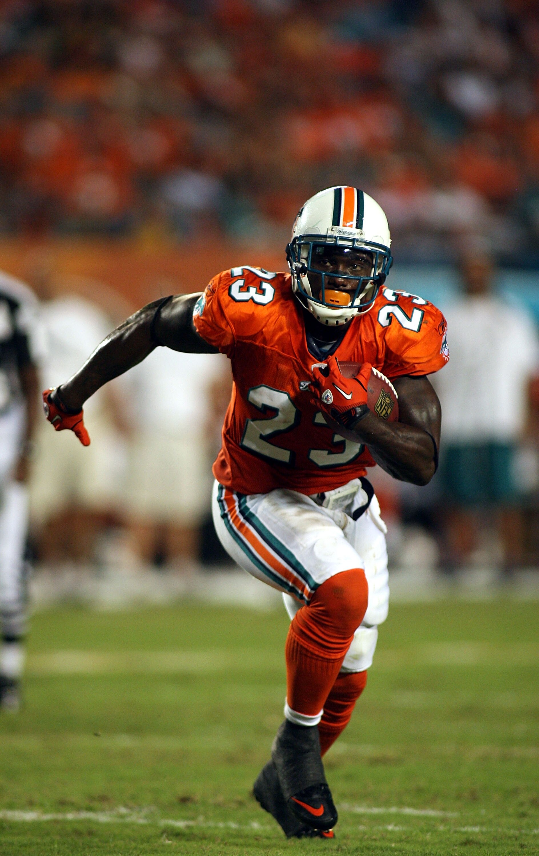 MIAMI - SEPTEMBER 26: Running back Ronnie Brown #23 of the Miami Dolphins runs the ball against the New York Jets at Sun Life Stadium on September 26, 2010 in Miami, Florida. (Photo by Marc Serota/Getty Images)