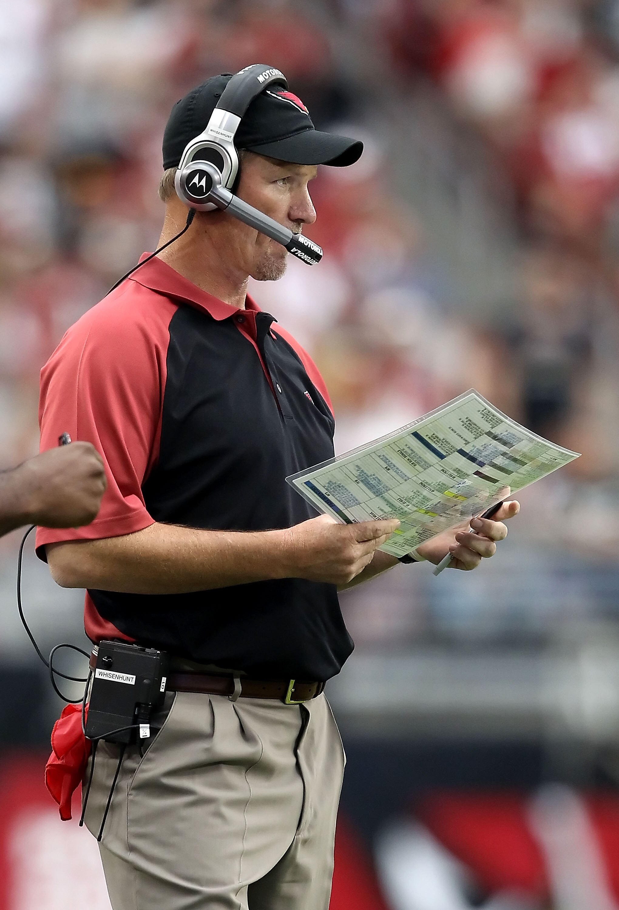 GLENDALE, AZ - SEPTEMBER 26:  Head coach Ken Whisenhunt of the Arizona Cardinals watches from the sidelines during the NFL game against the Oakland Raiders at the University of Phoenix Stadium on September 26, 2010 in Glendale, Arizona.  The Cardinals def