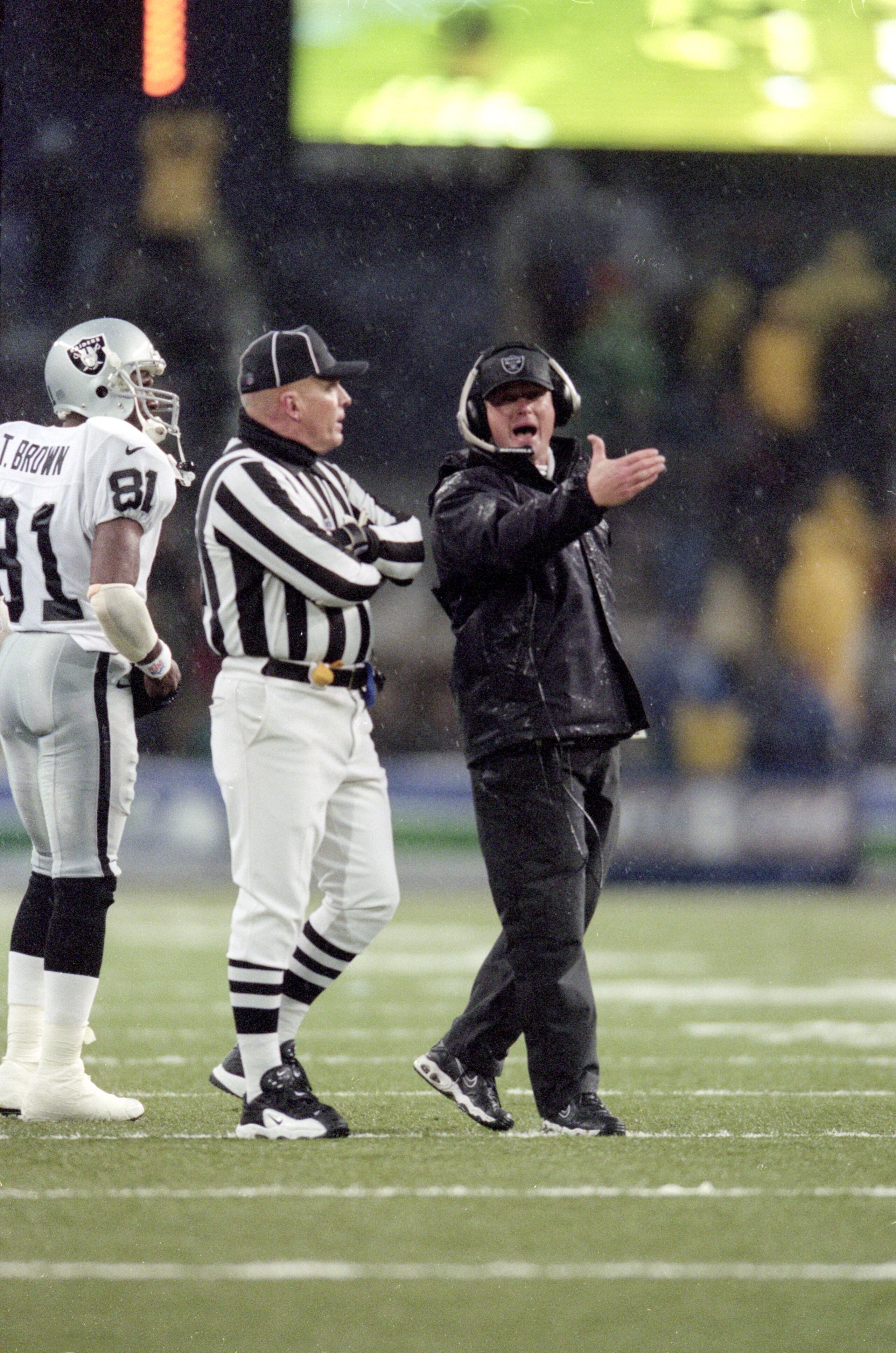 16 Dec 2000:  Head Coach Jon Gruden of the Oakland Raiders yells as he questions the call on the field during the game against the Seattle Seahawks at the Husky Stadium in Seattle, Washington. The Seahawks defeated the Raiders 27-24.Mandatory Credit: Otto