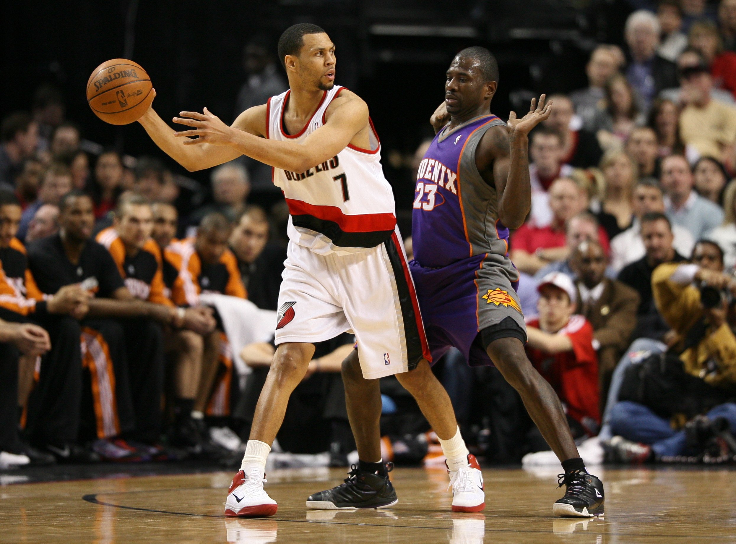 PORTLAND, OR - APRIL 29: Brandon Roy #7 of the Portland Trail Blazers in action against Jason Richardson #23 of the Phoenix Suns during Game Six of the Western Conference Quarterfinals of the NBA Playoffs on April 29, 2010 at the Rose Garden in Portland, PORTLAND, OR - APRIL 29: Brandon Roy #7 of the Portland Trail Blazers in action against Jason Richardson #23 of the Phoenix Suns during Game Six of the Western Conference Quarterfinals of the NBA Playoffs on April 29, 2010 at the Rose Garden in Portland,