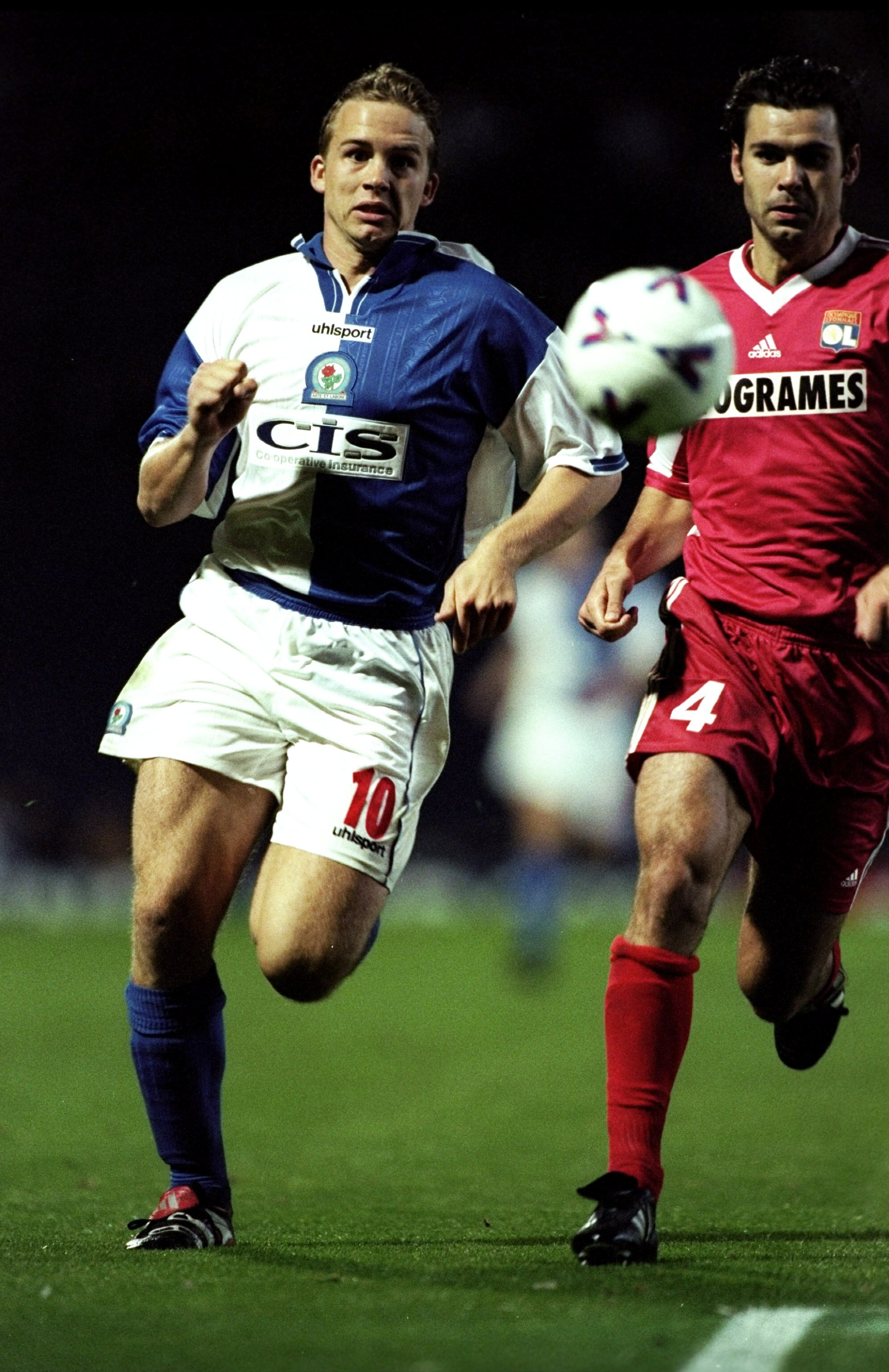 15 Sep 1998:  Kevin Davies of Blackburn Rovers gives chase during the UEFA Cup first round first leg tie against Lyon at Ewood Park in Blackburn, England. Rovers lost 0-1. \ Mandatory Credit: Clive Brunskill /Allsport